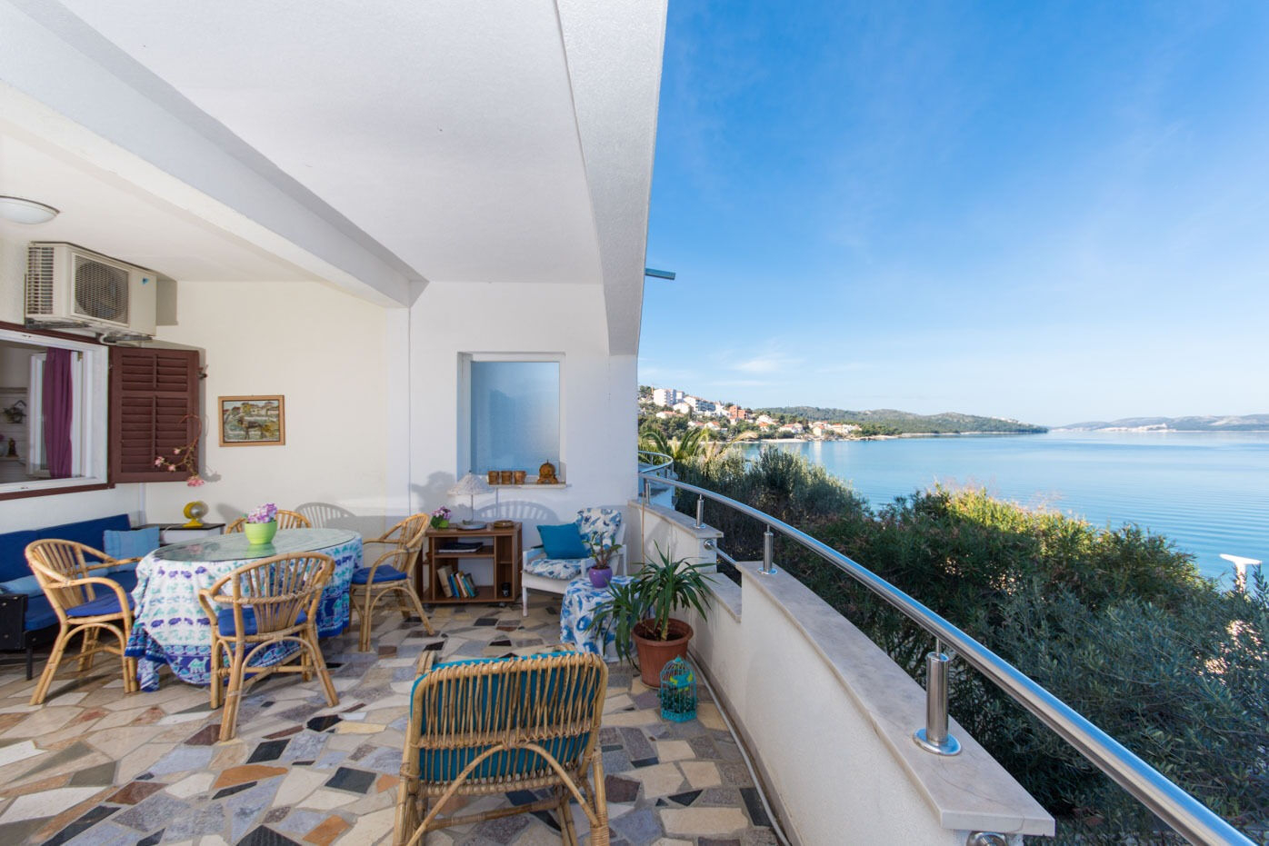 Ferienwohnung in Okrug Gornji mit Klima, Meerblick, Internet