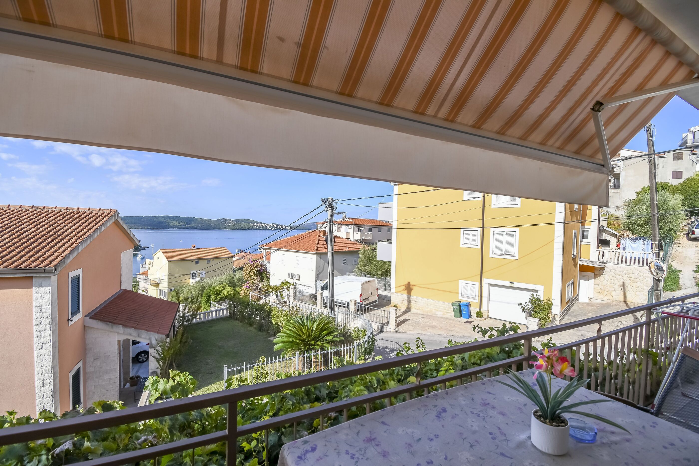 Ferienwohnung in Trogir mit Klima, Meerblick, Internet