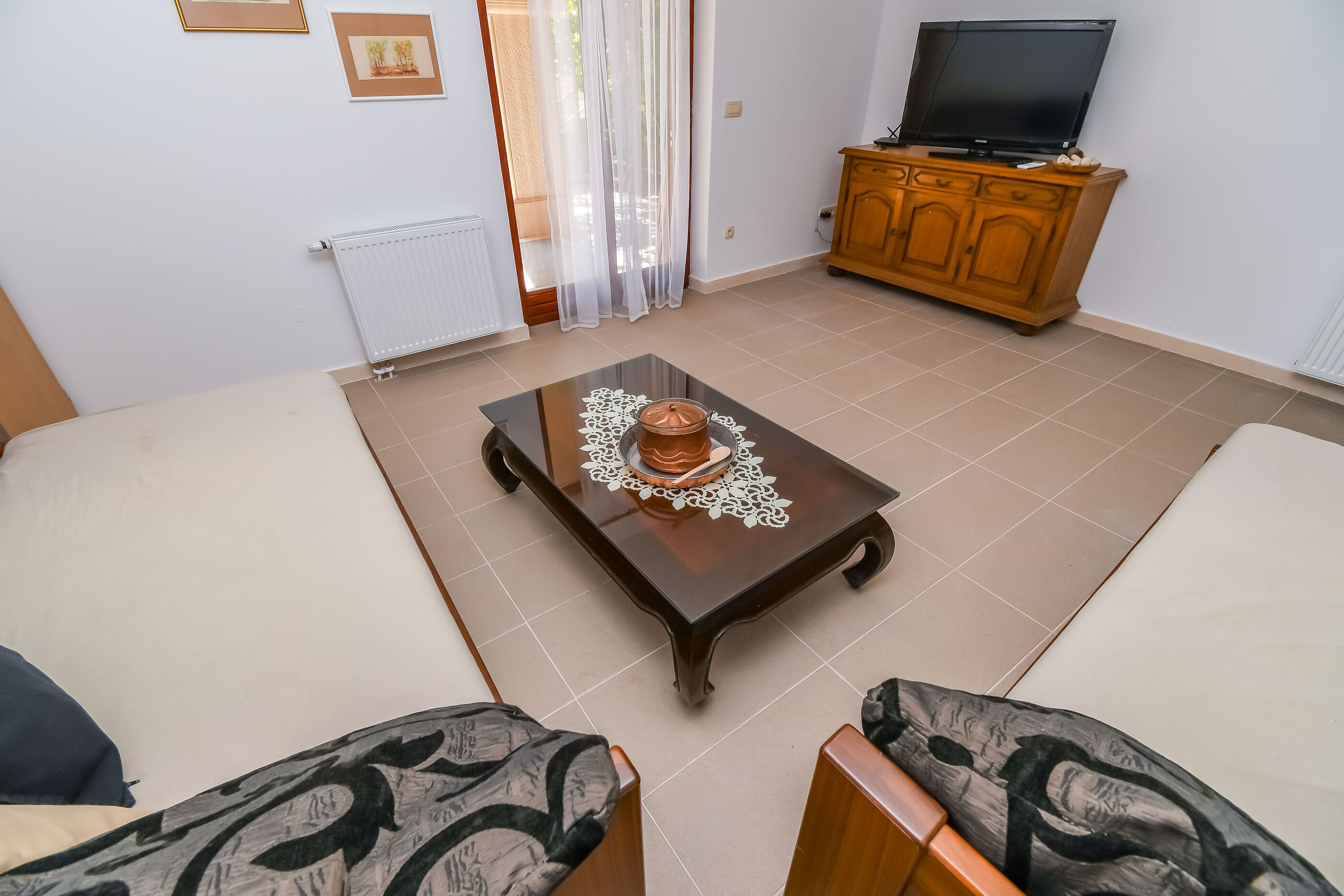 Ferienwohnung in Okrug Gornji mit Klima, Internet, Grill