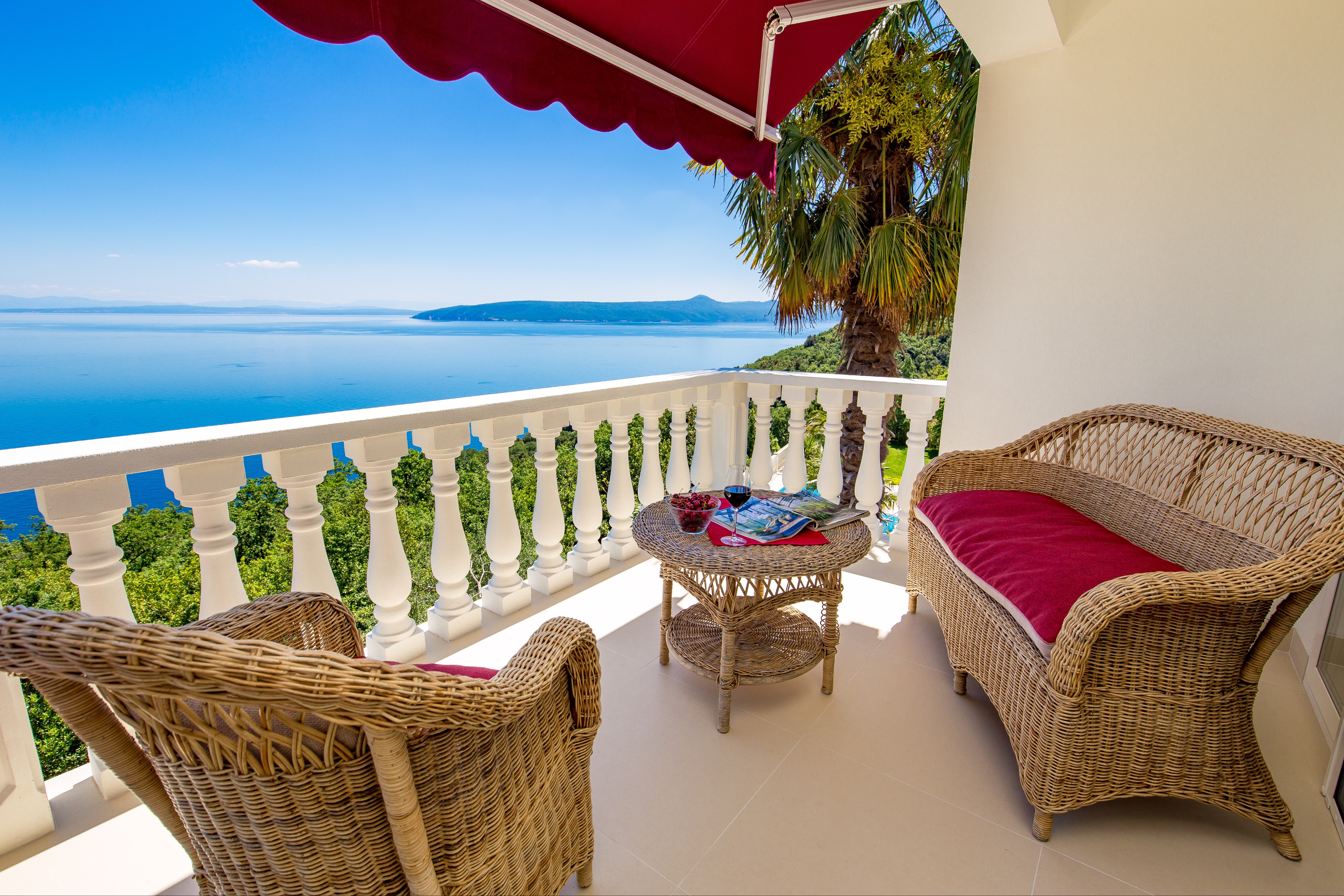 Schönes Ferienhaus mit Meerblick