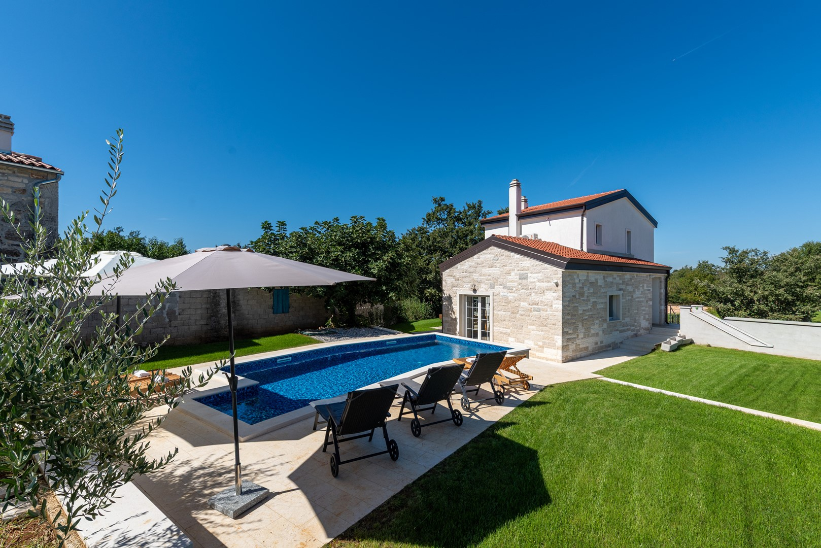 Villa mit privatem Pool für 6 Gäste in der Nähe von Poreč