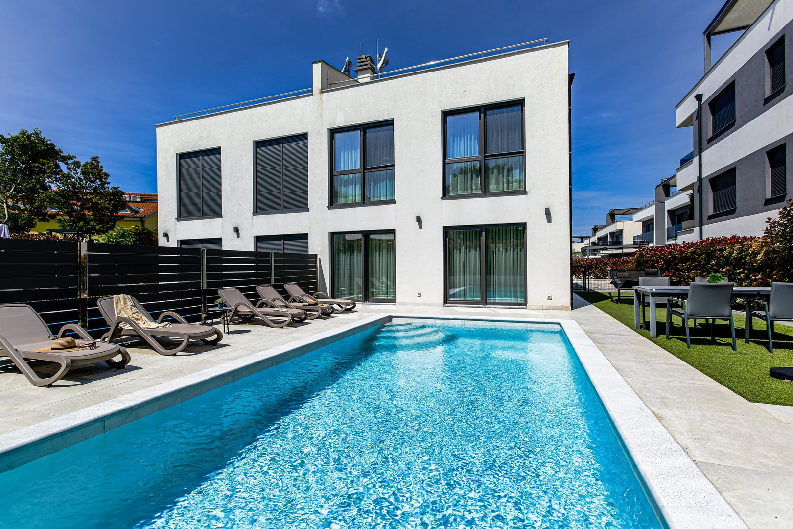 Traumhaftes, luxuriöses Ferienhaus in Banjole: Sat-TV und Swimmingpool