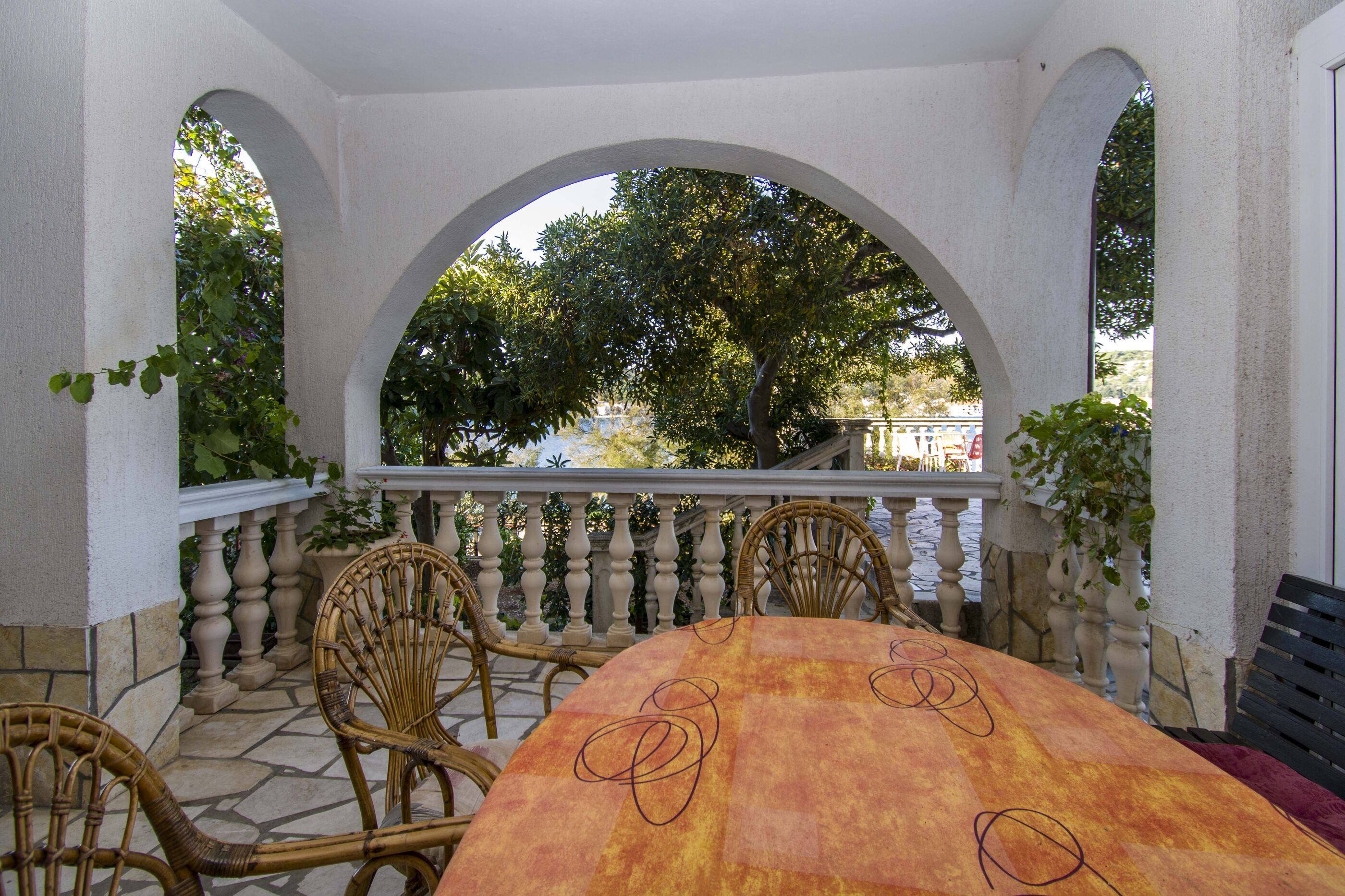 Ferienwohnung in Tisno mit Klima, Sat-TV, Meerblick