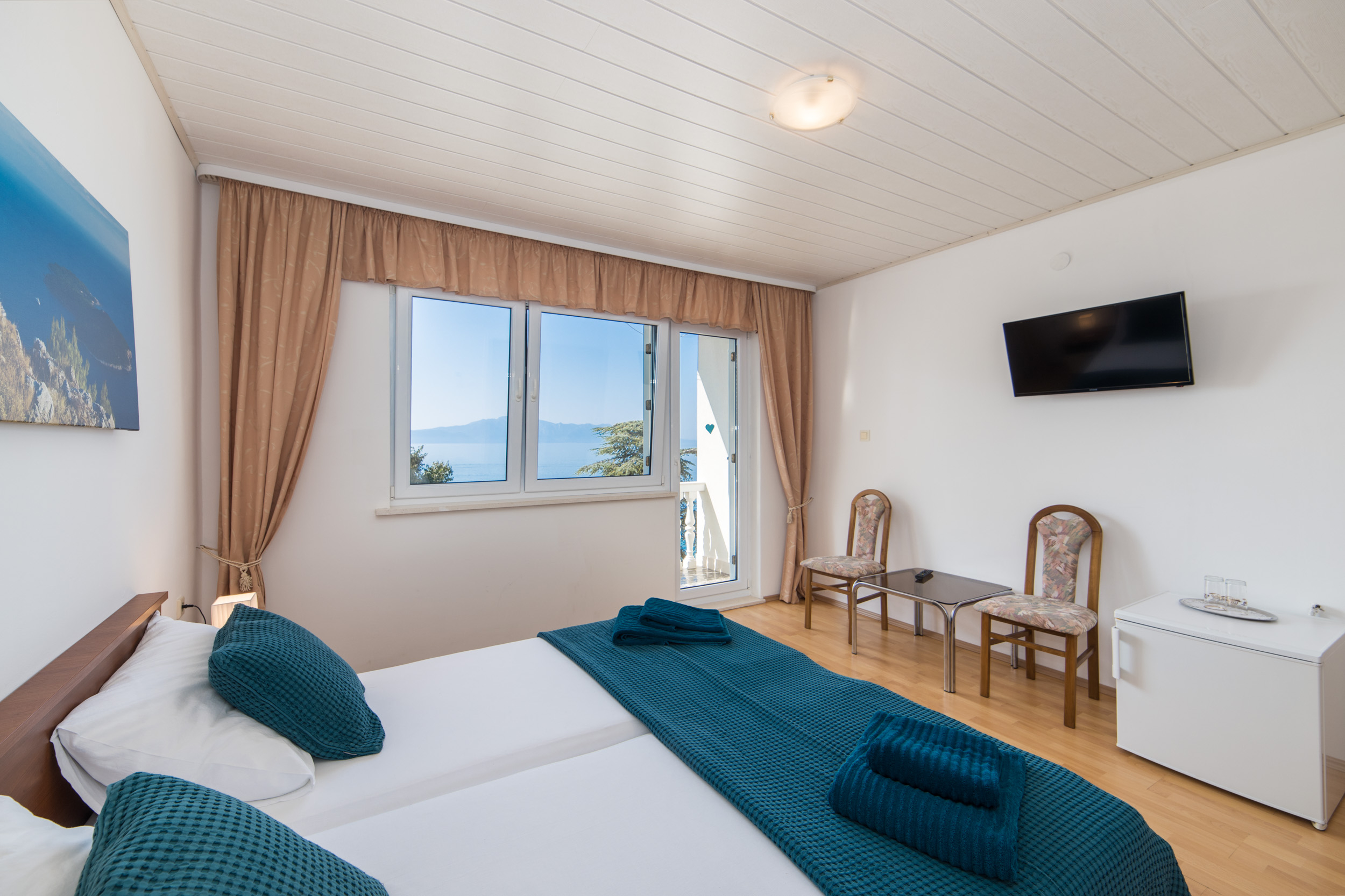 Doppelzimmer mit Balkon & Meerblick - 70 m zum Strand