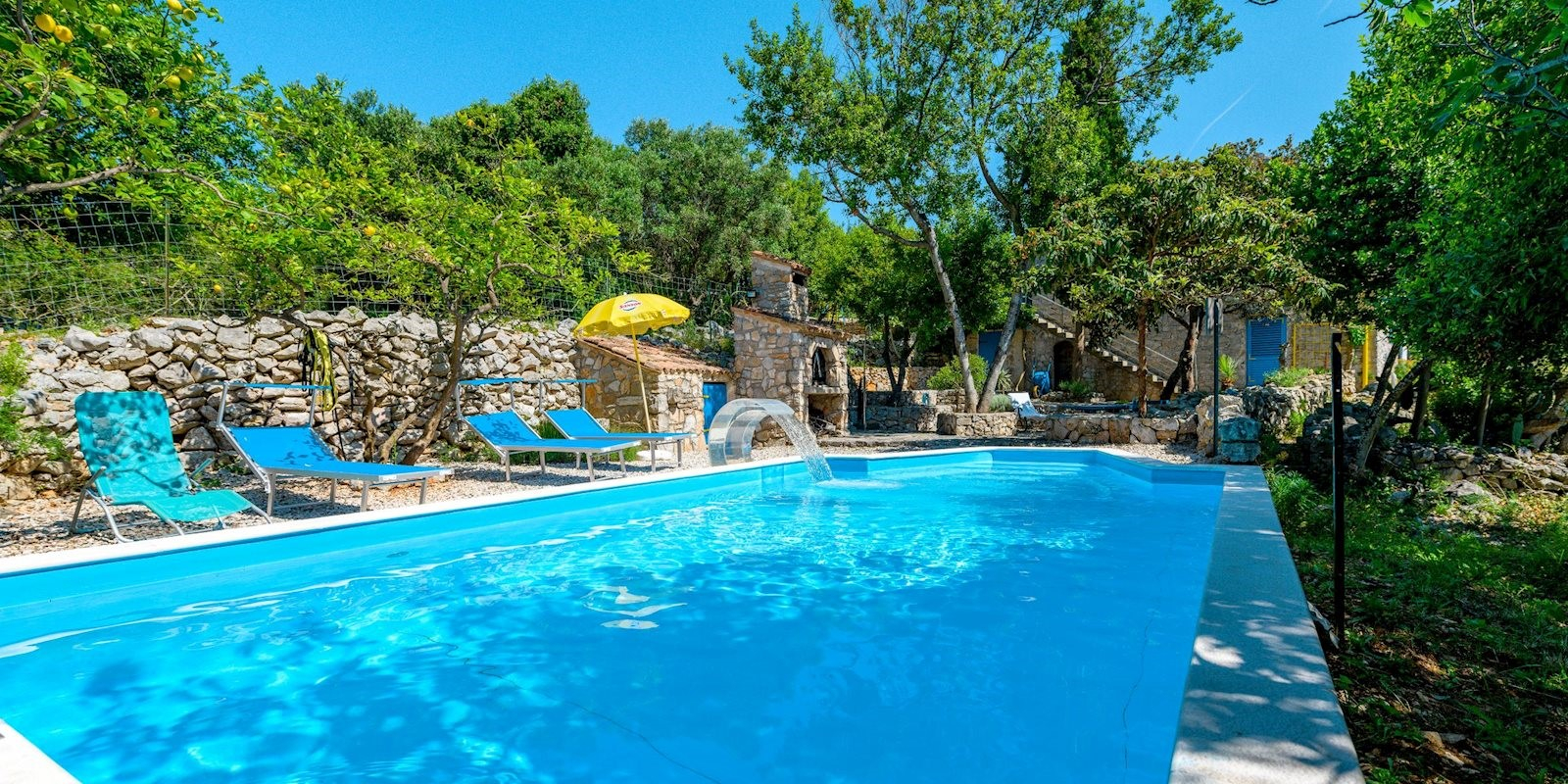 Ferienhaus in Veli Losinj mit Pool