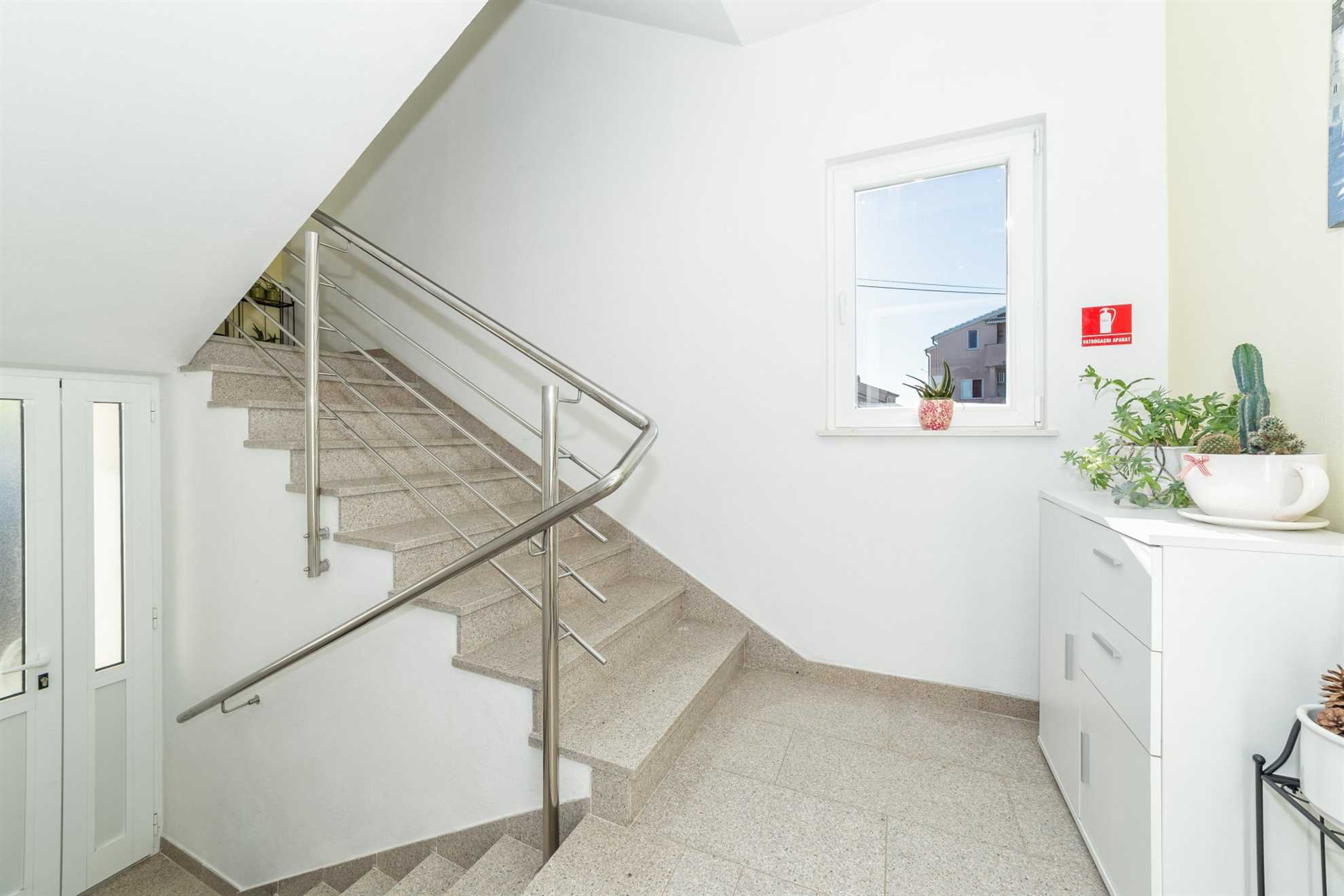 Wohnung in Srima mit Klima und Internet
