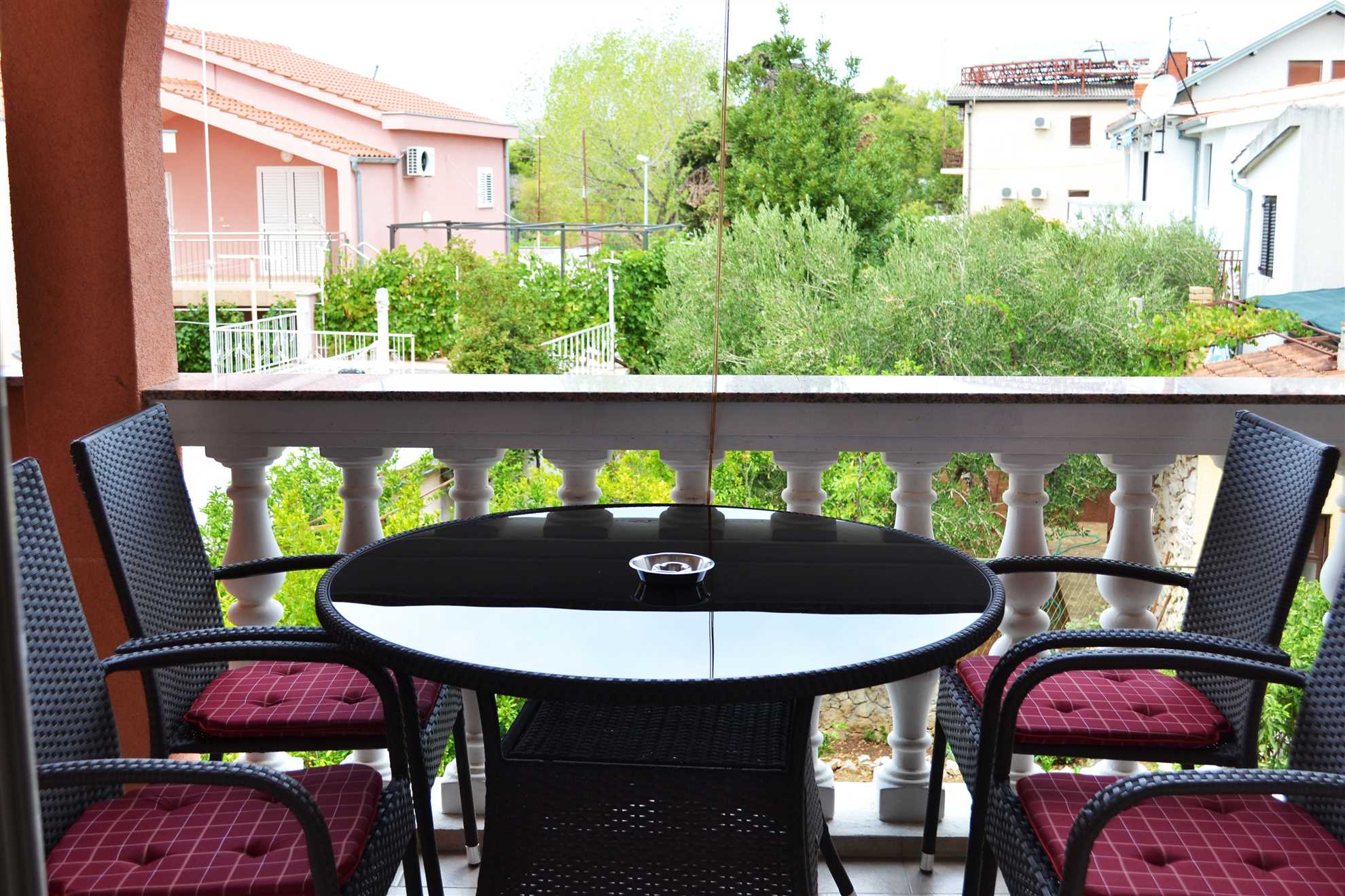 Wohnung in Vodice mit Klima, Sat-TV und Internet