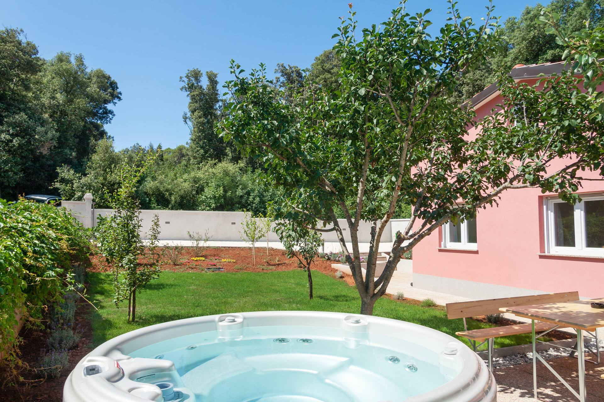 Ferienhaus mit Whirlpool in Banjole
