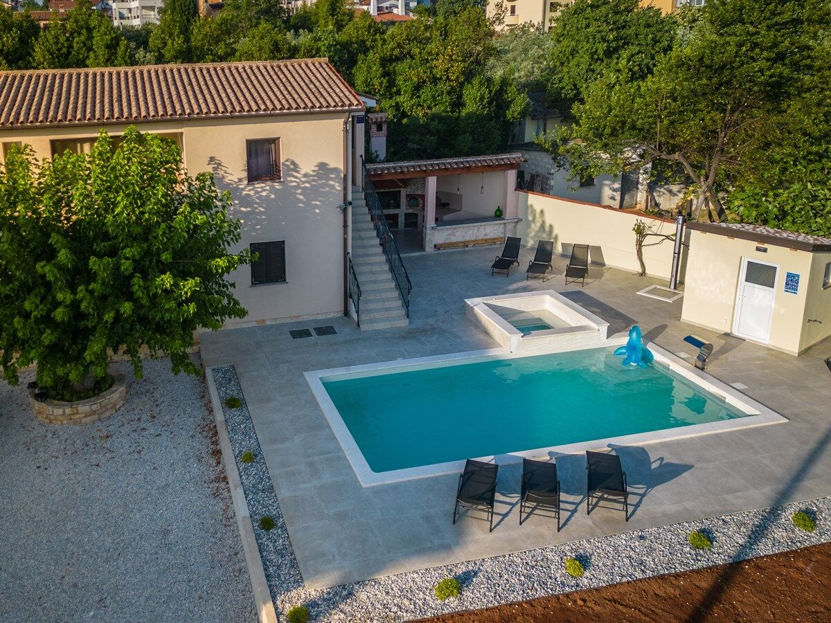 Ferienhaus in Fažana mit Klima, Sat-TV, Meerblick