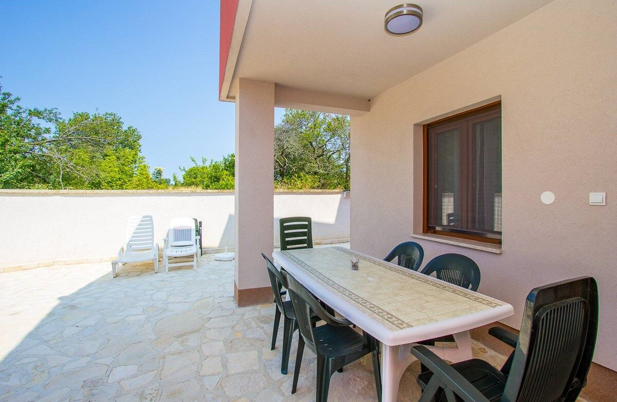 Apartment in Banjole mit Klima, Internet, Grill
