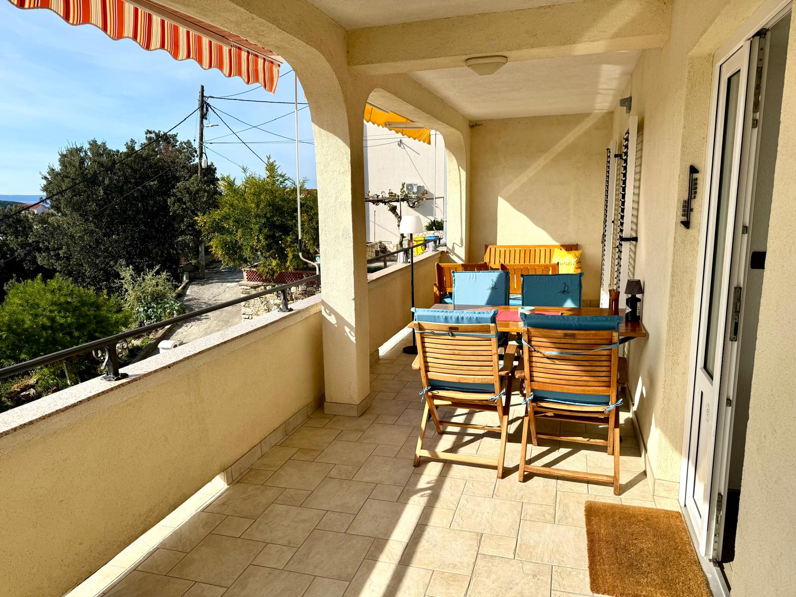 Geräumiges Apartment mit wunderschönem Meerblick