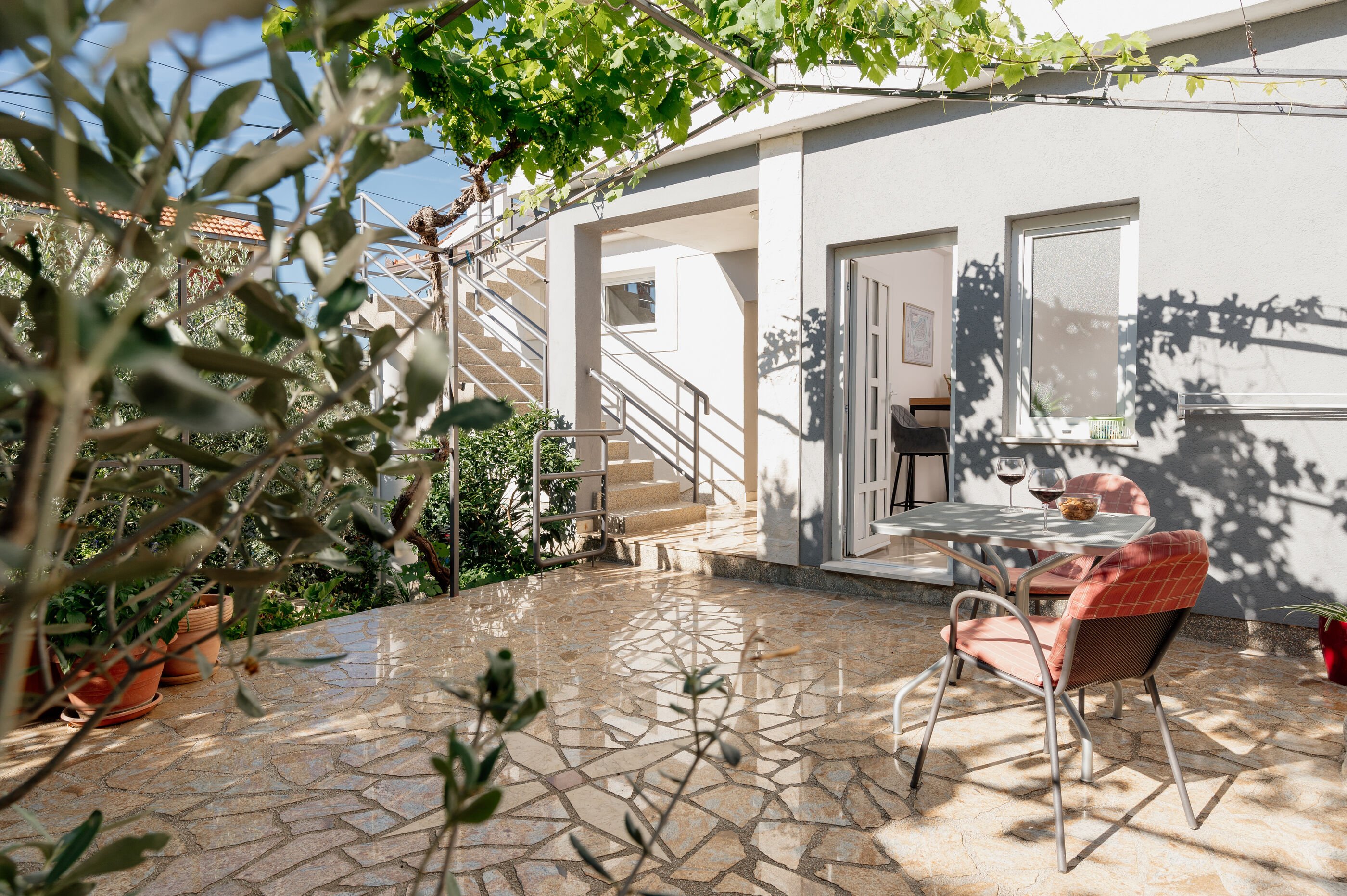 Ferienwohnung in Trogir mit Klima, Internet, Grill