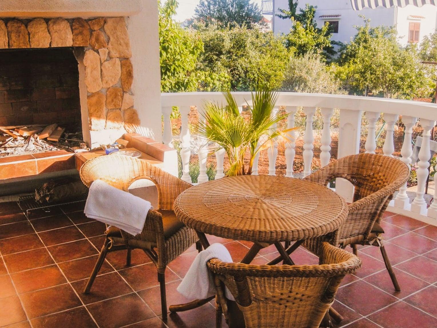 Apartment mit Terrasse