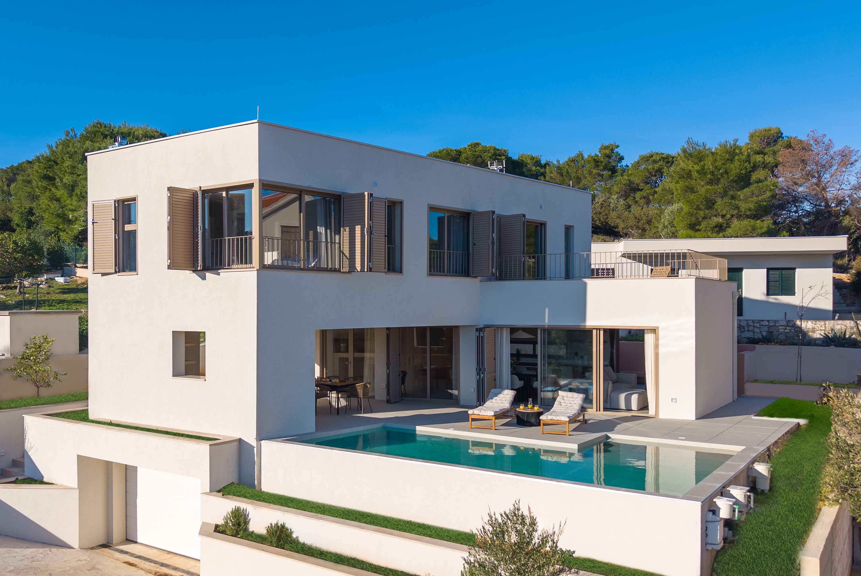 Moderne Villa mit Pool auf der Insel Brac