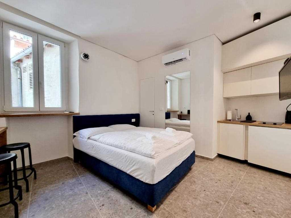 Klimatisiertes Studio für Zwei – Wohnkomfort im Herzen von Piran