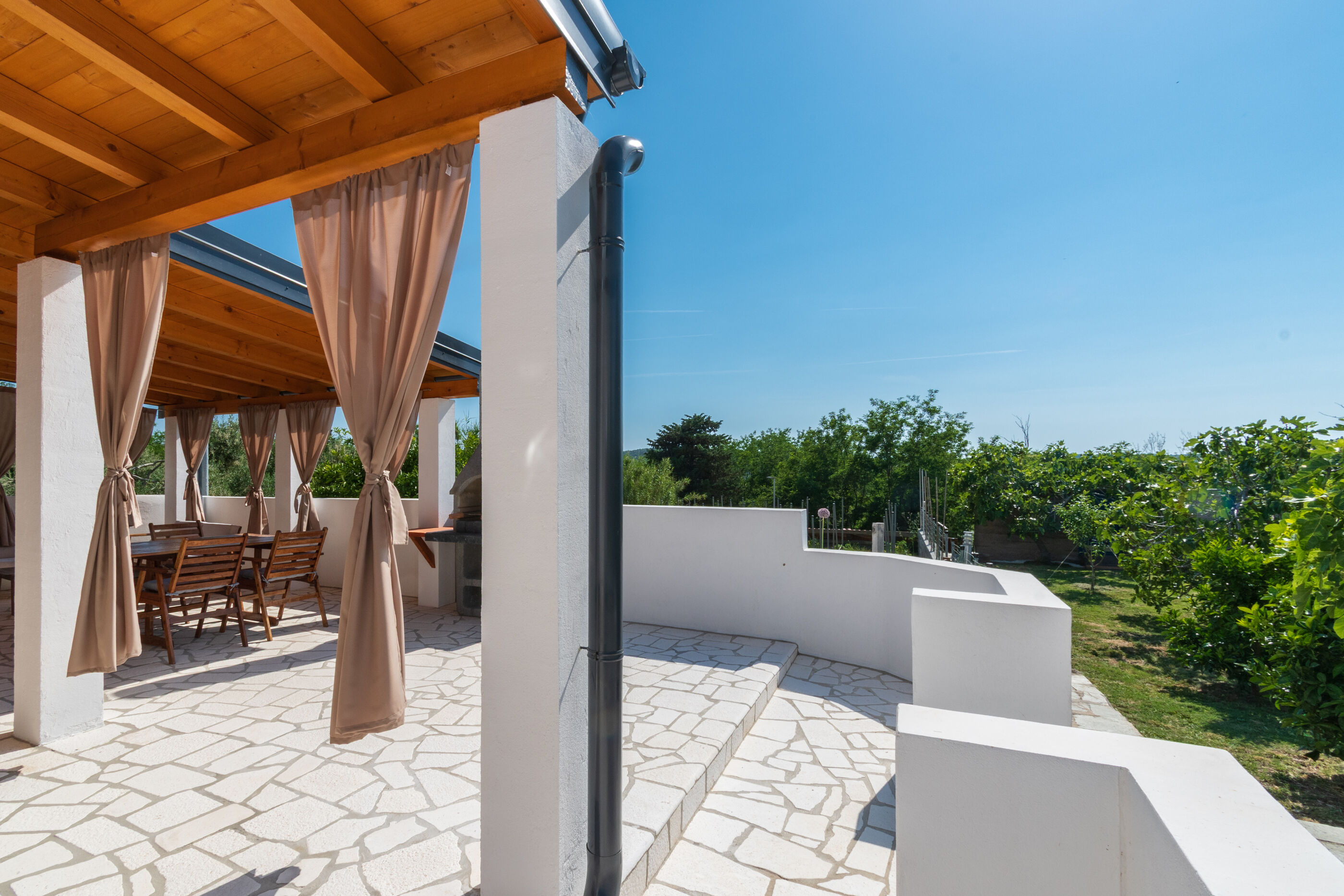 Haus in Lopar mit Klima, Sat-TV, Internet