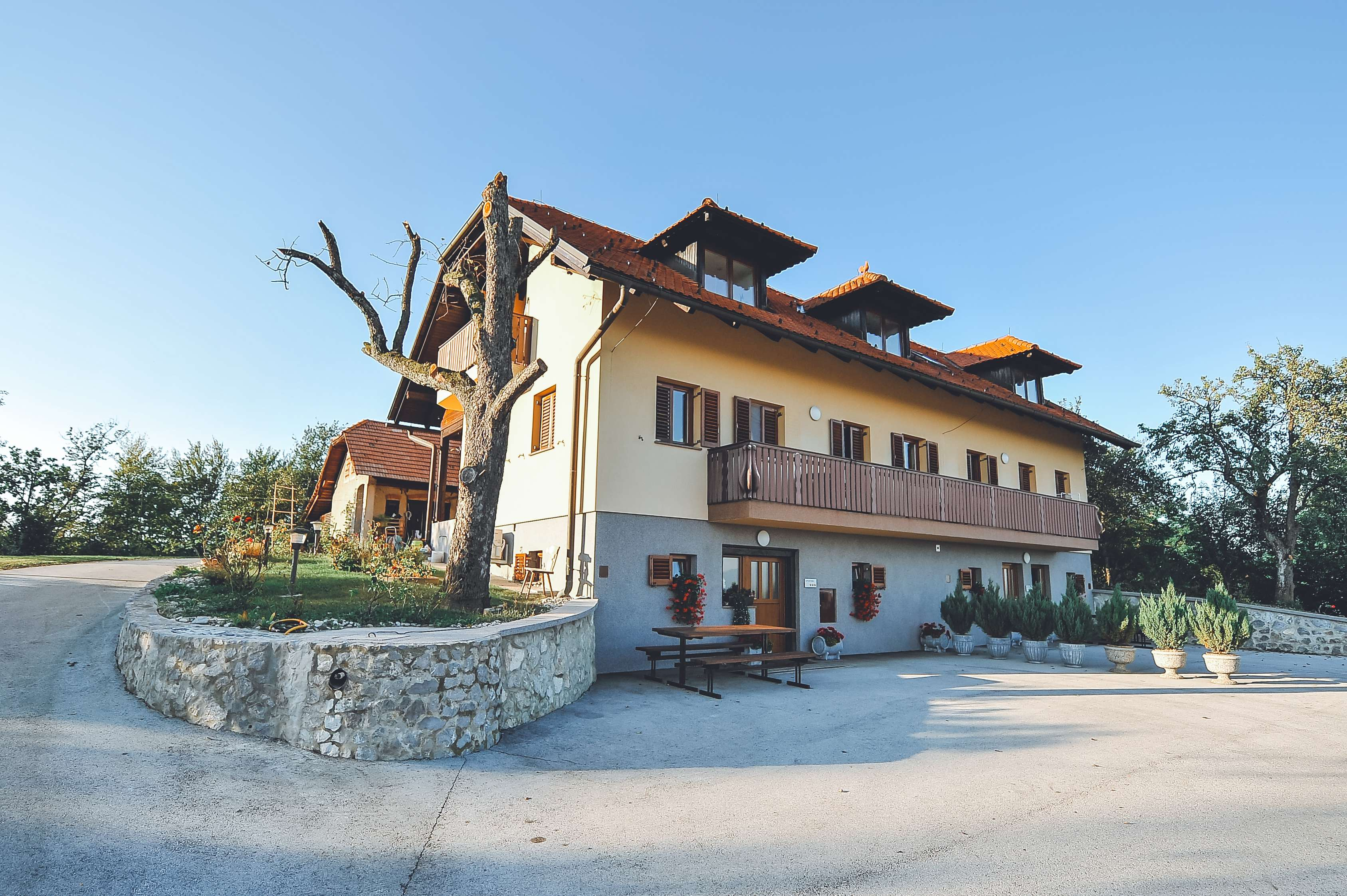 Gemütliche Auszeit in der Posavje-Region mit Terrasse und Grill