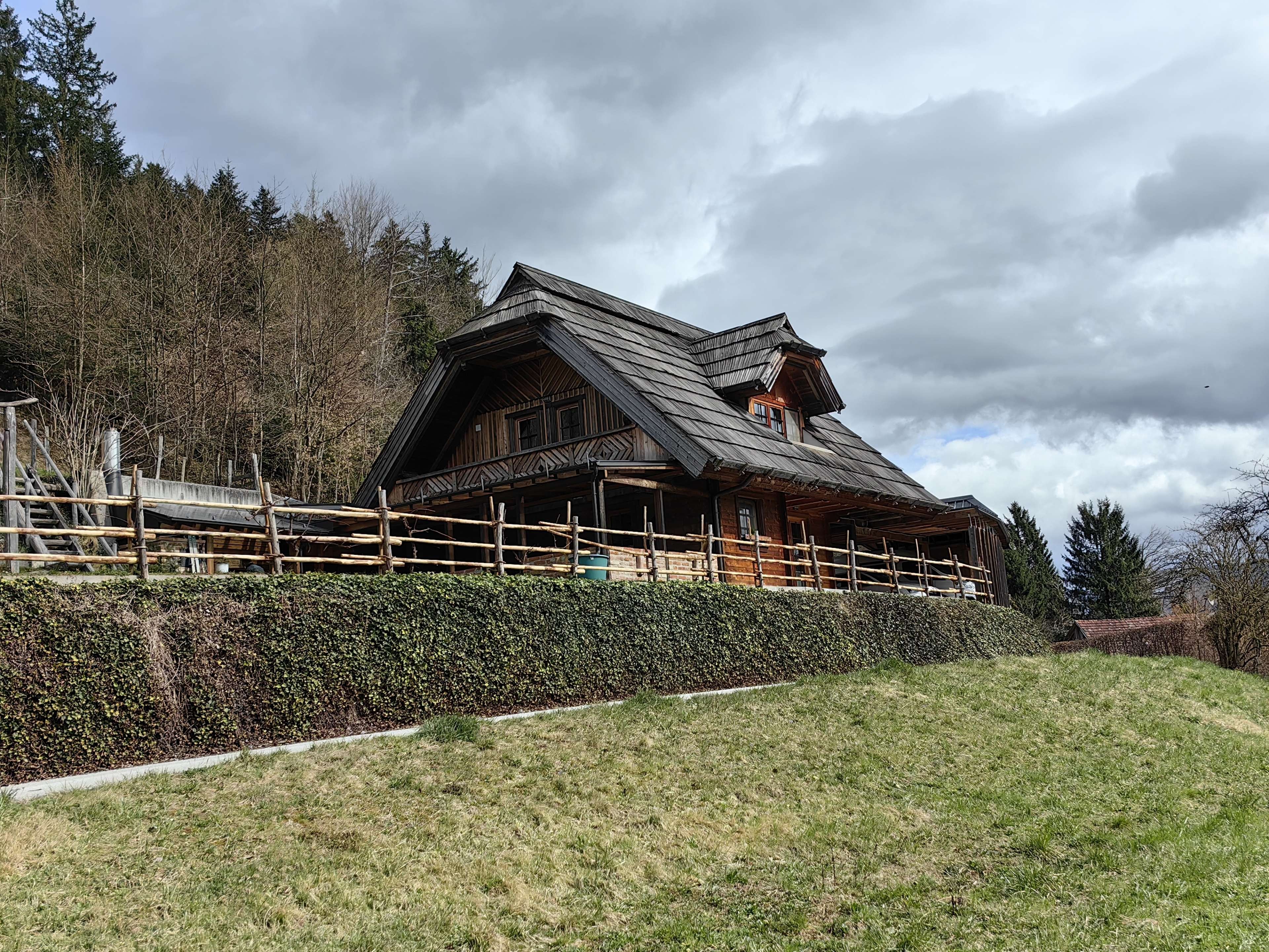 Ferienhaus mit Klima, WLAN, Grill & Garten