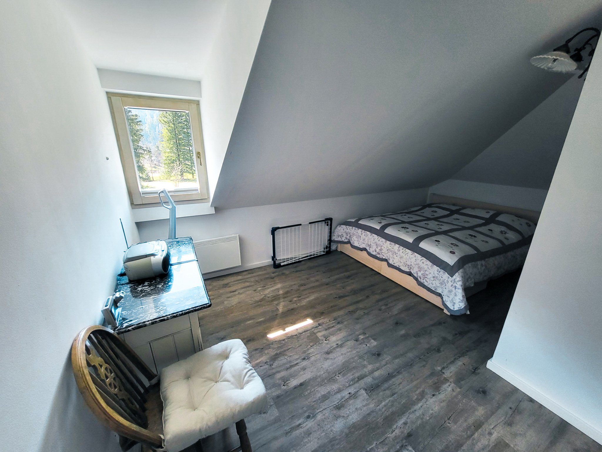 Schönes Apartment im Siedlungsgebiet mit WLAN