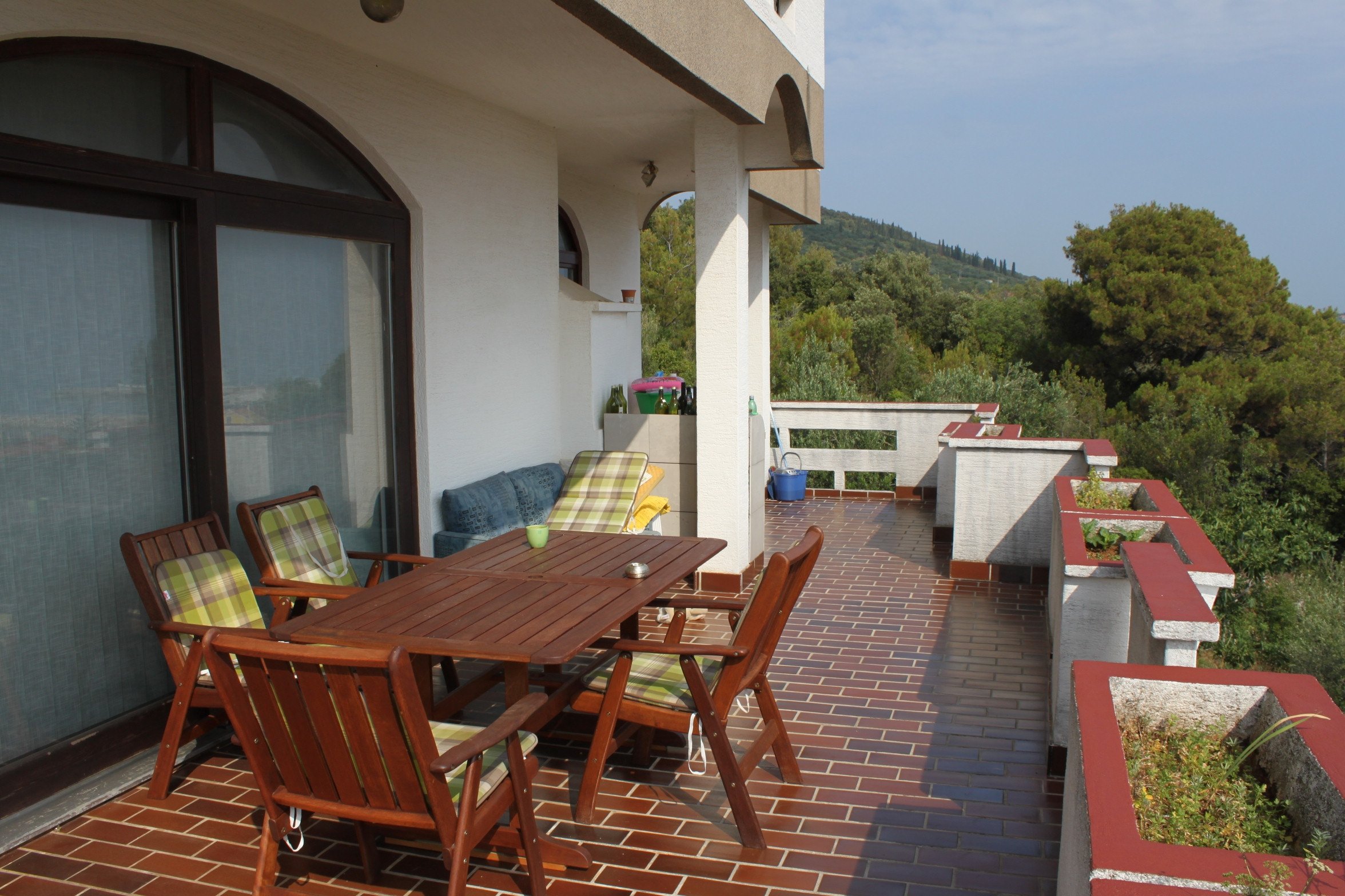3-Zimmer-Ferienwohnung mit Terrasse und Meerblick Kali, Ugljan A-834-c