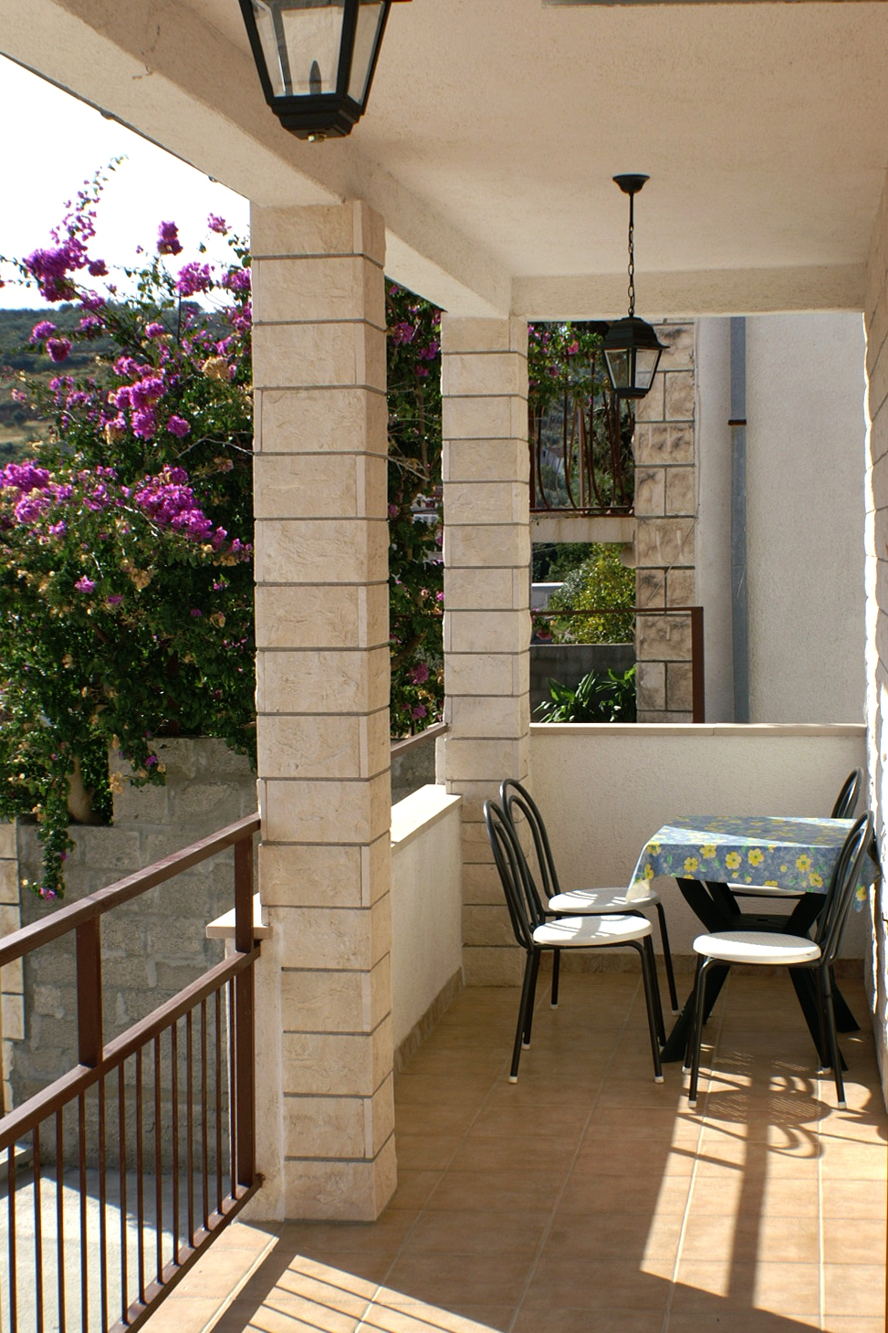 2-Zimmer-Ferienwohnung mit Terrasse und Meerblick Sutivan, Brac A-2846