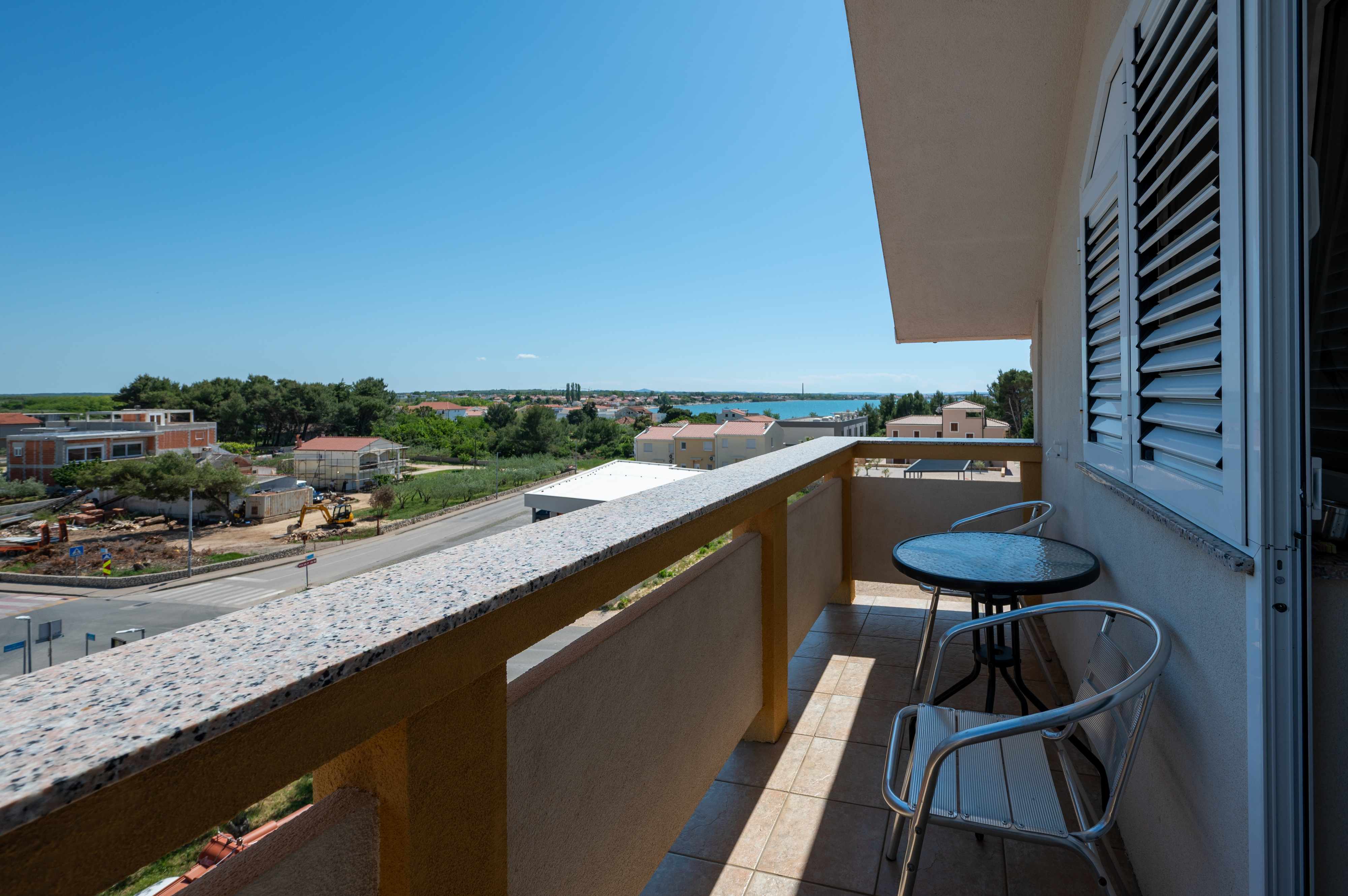 1-Zimmer-Ferienwohnung mit Balkon und Meerblick Vrsi - Mulo, Zadar A-3