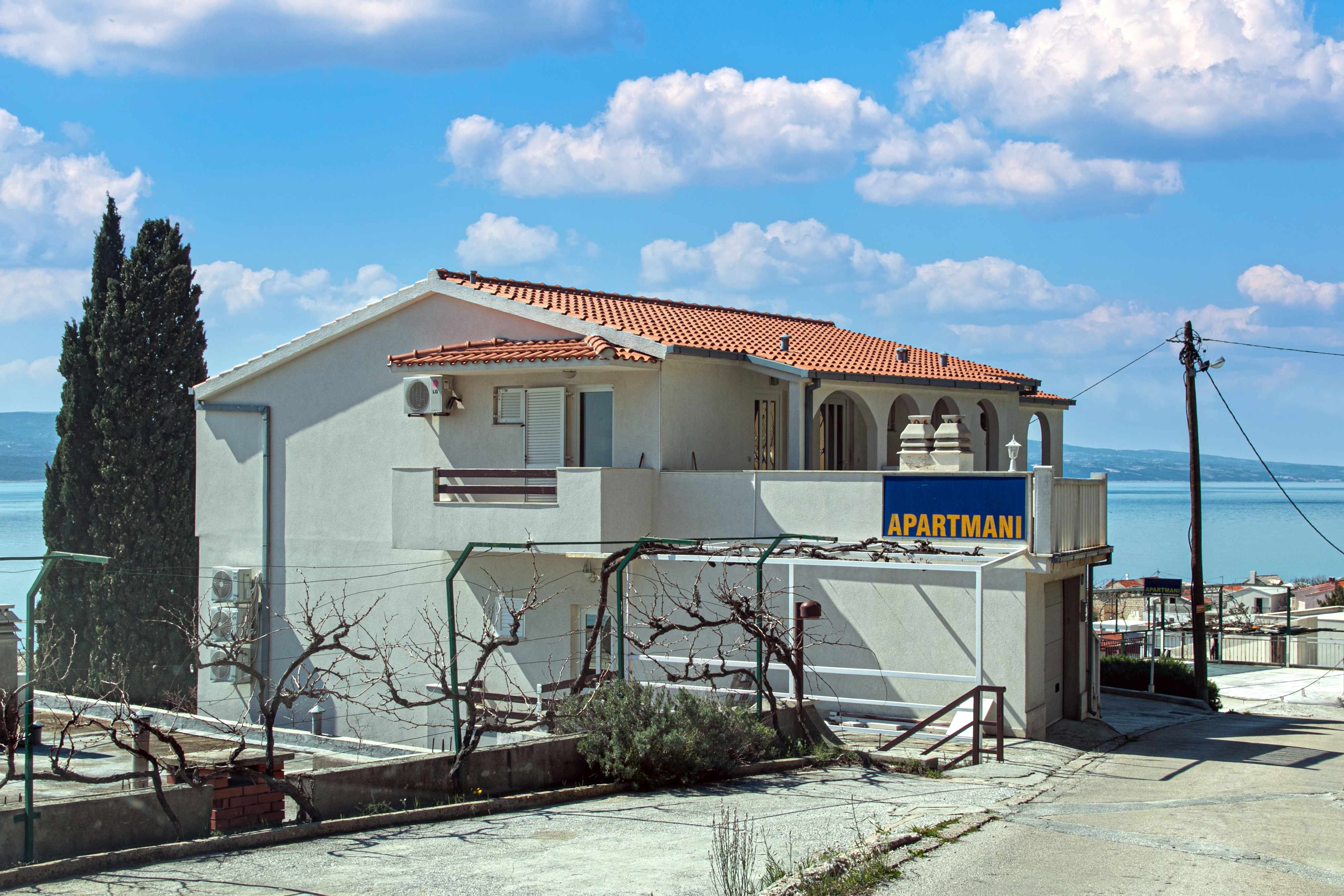 1-Zimmer-Ferienwohnung mit Terrasse und Meerblick Pisak, Omis A-5975-c