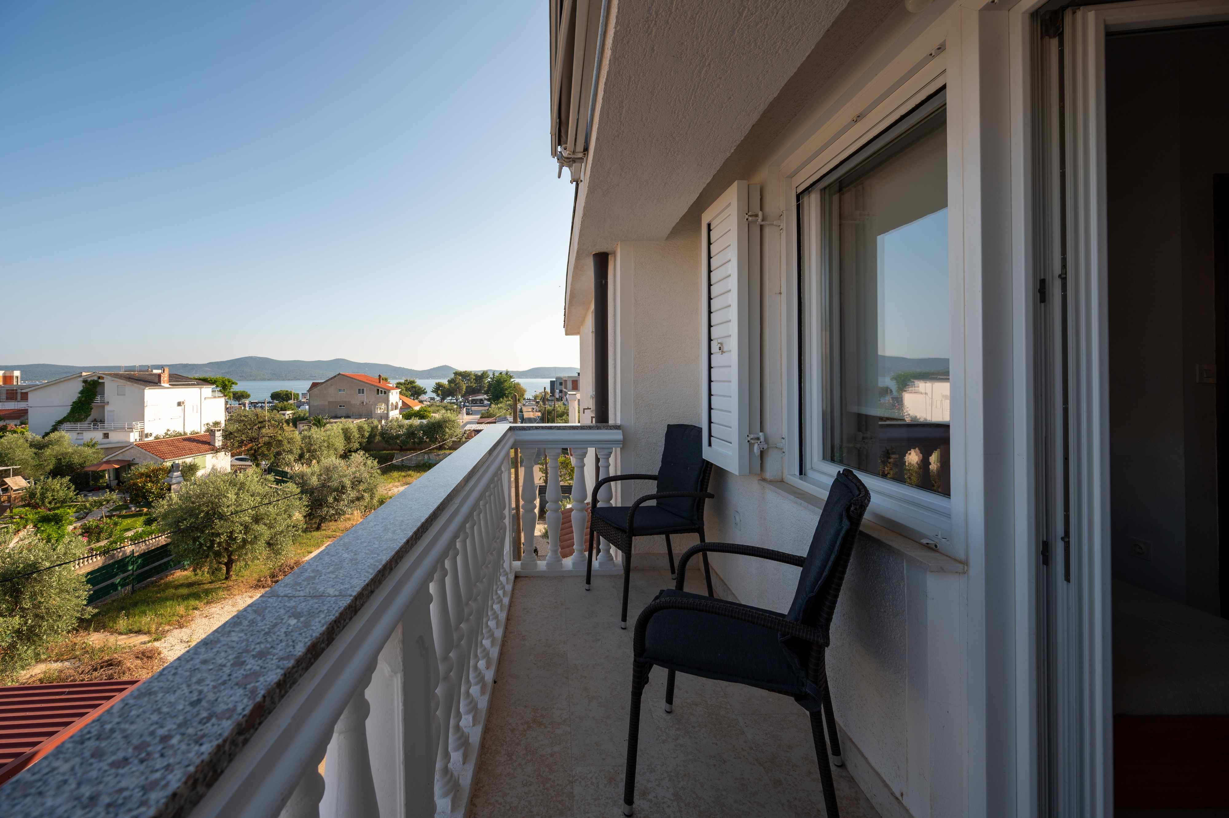 Studio Appartement mit Balkon und Meerblick Sukosan, Zadar AS-6131-c