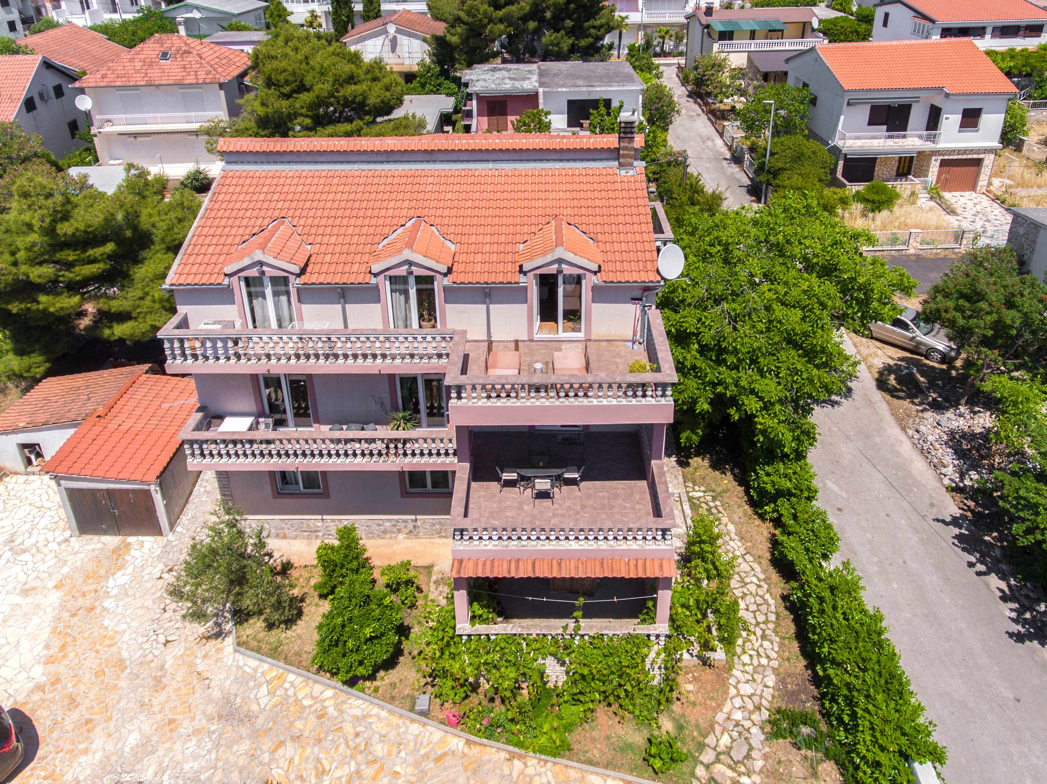 2-Zimmer-Ferienwohnung mit Balkon Pirovac, Sibenik A-6280-b