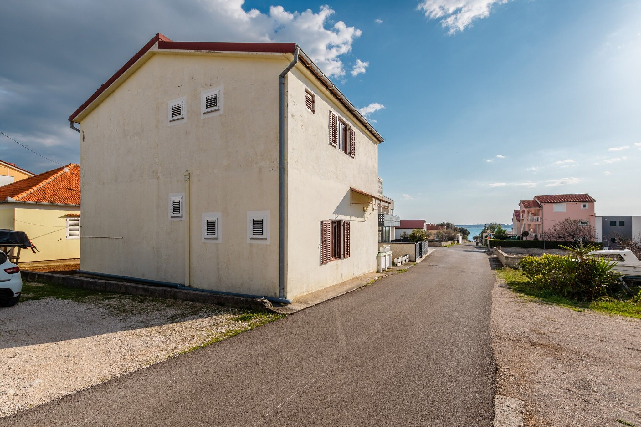 Studio in Vrsi mit Klima, Internet, Grill