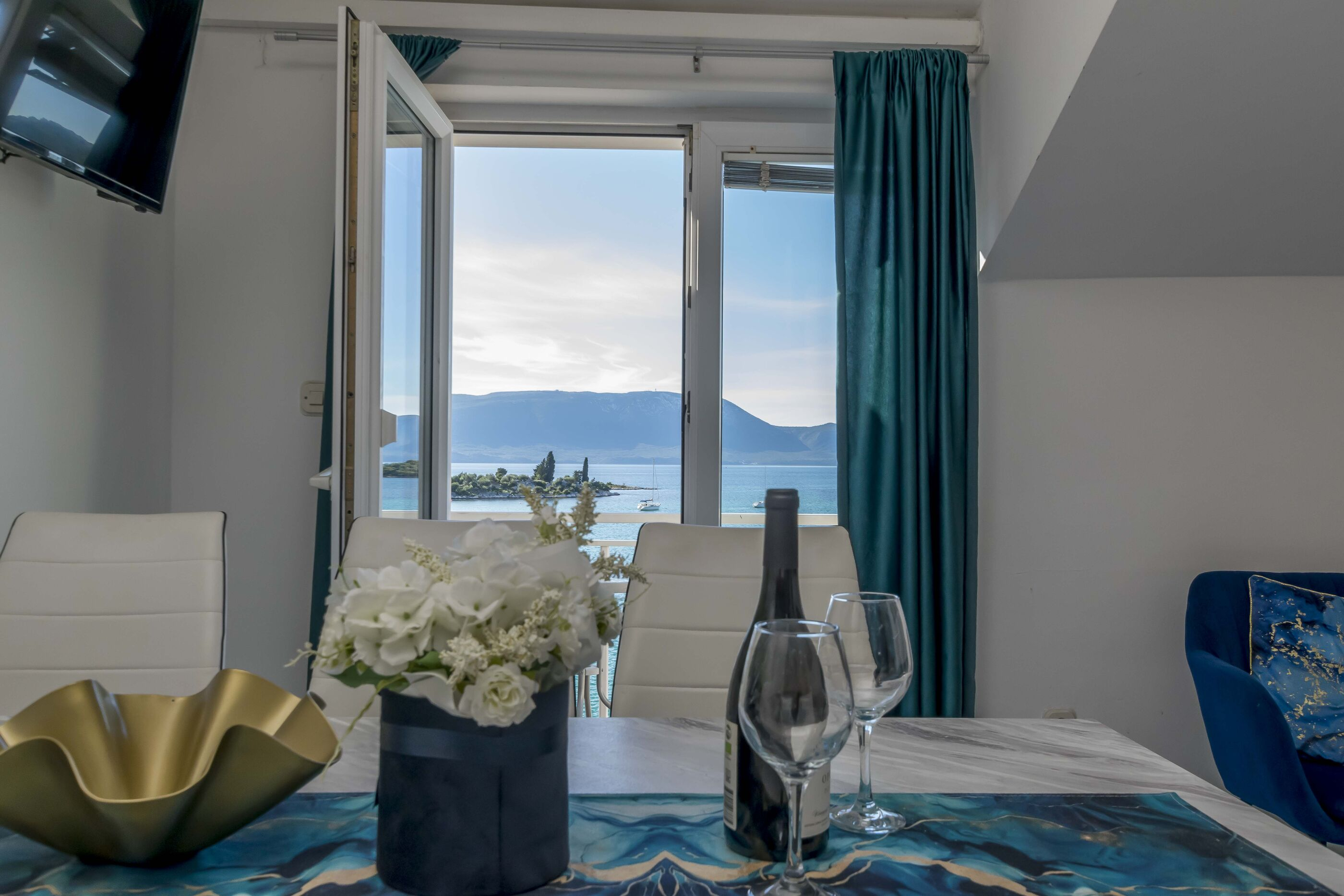 Ferienwohnung in Blace mit Klima, Meerblick, Internet