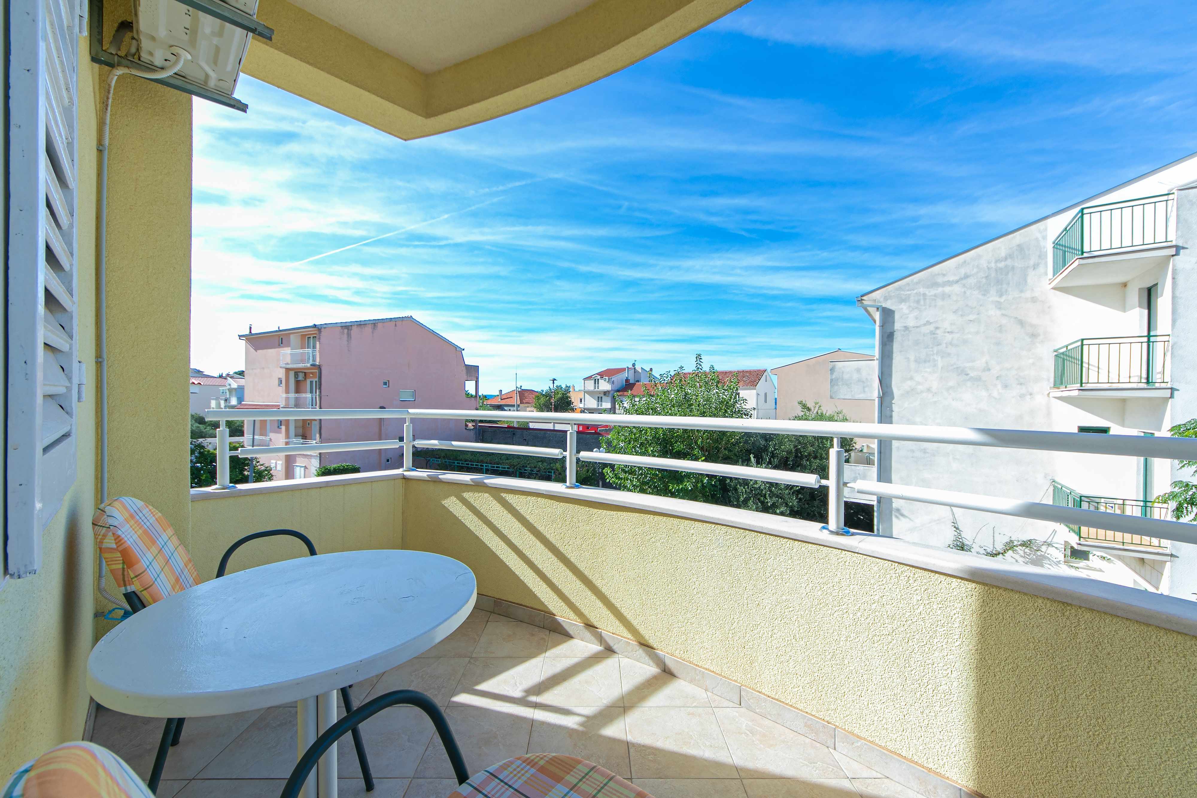 3-Zimmer-Ferienwohnung mit Terrasse Tucepi, Makarska A-19857-a