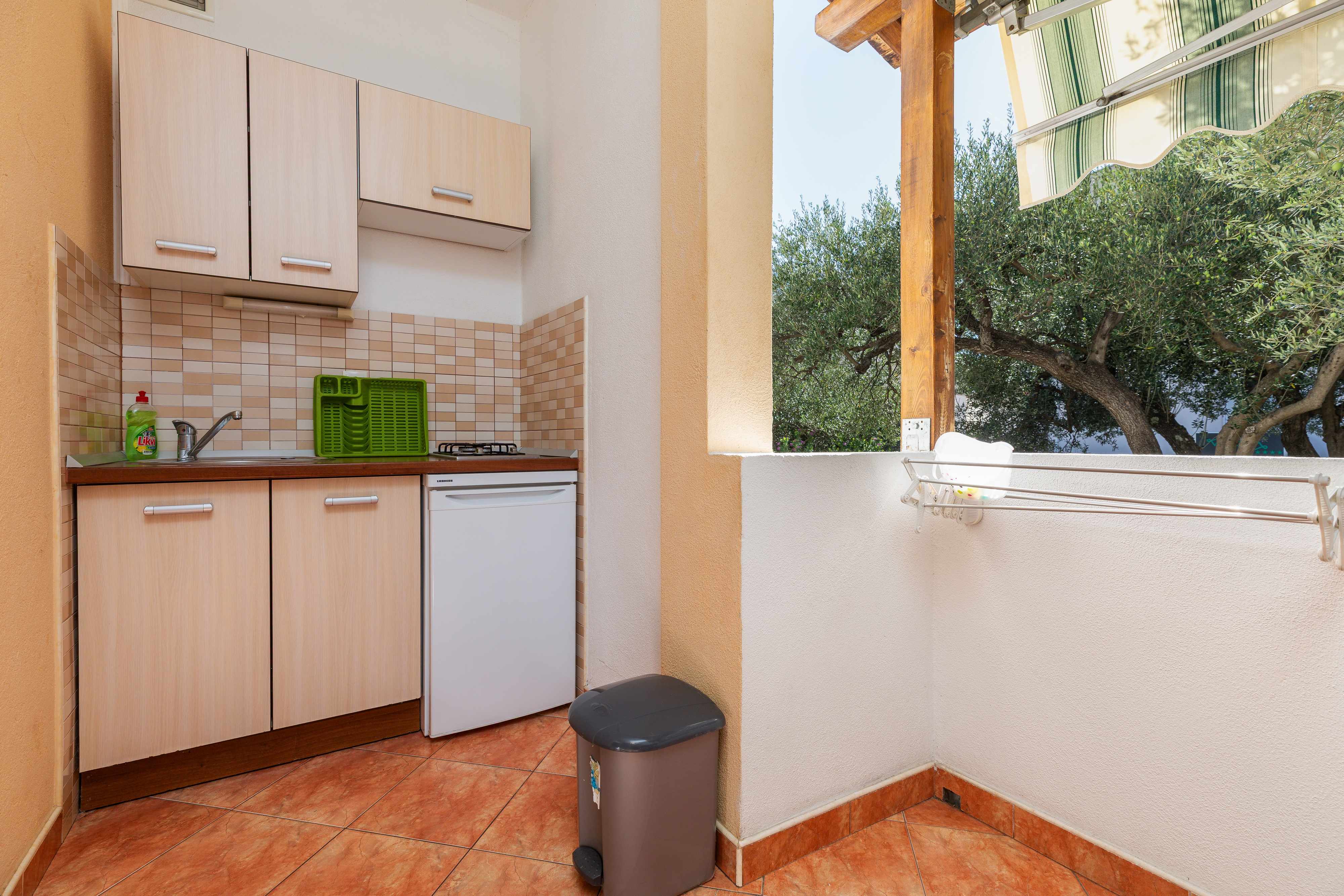 Studio Appartement mit Terrasse Tucepi, Makarska AS-22005-b