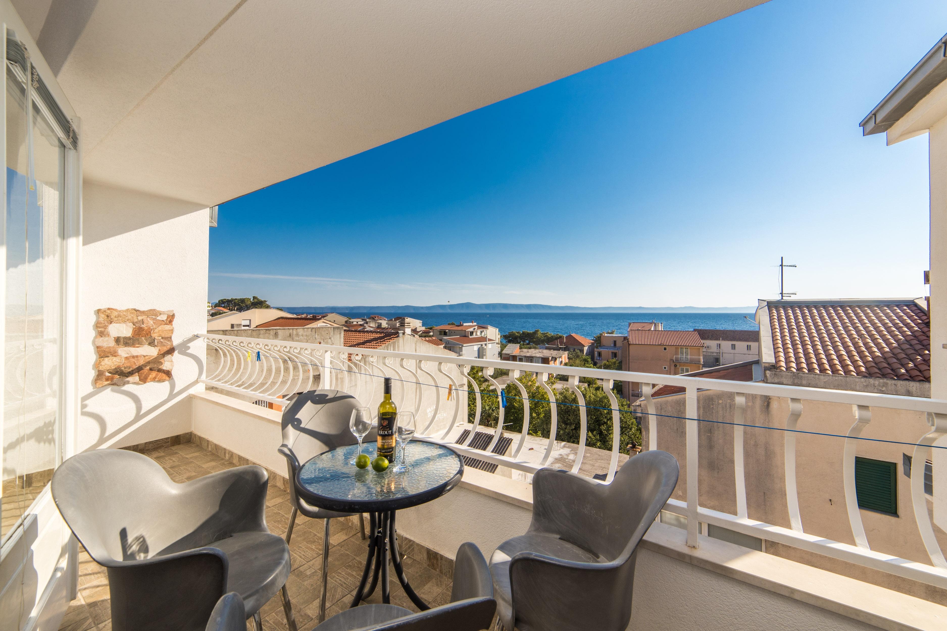 2-Zimmer-Ferienwohnung mit Terrasse und Meerblick Tucepi, Makarska A-2