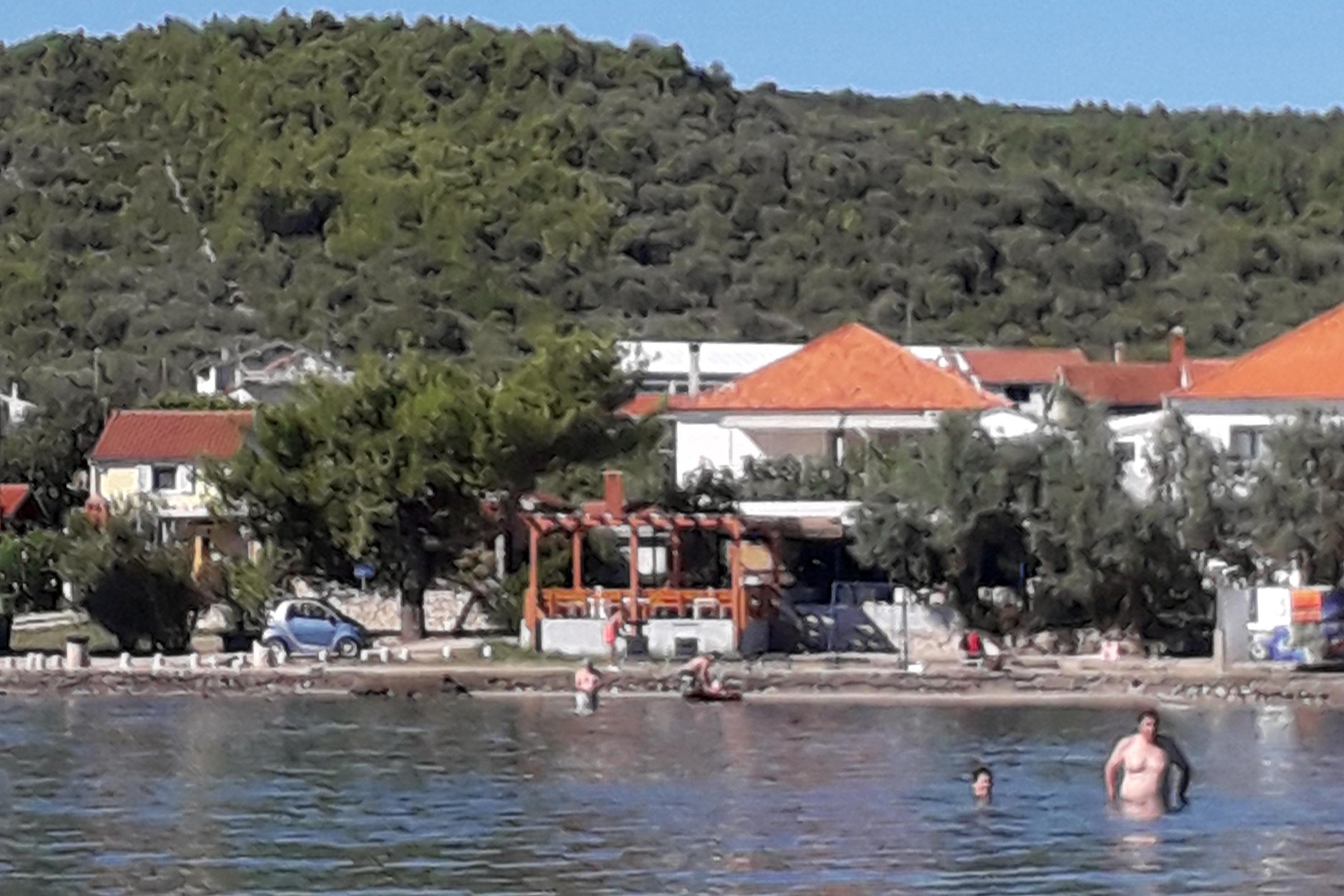 2-Zimmer-Ferienwohnung am Strand Nevidane (Pasman) A-325-b