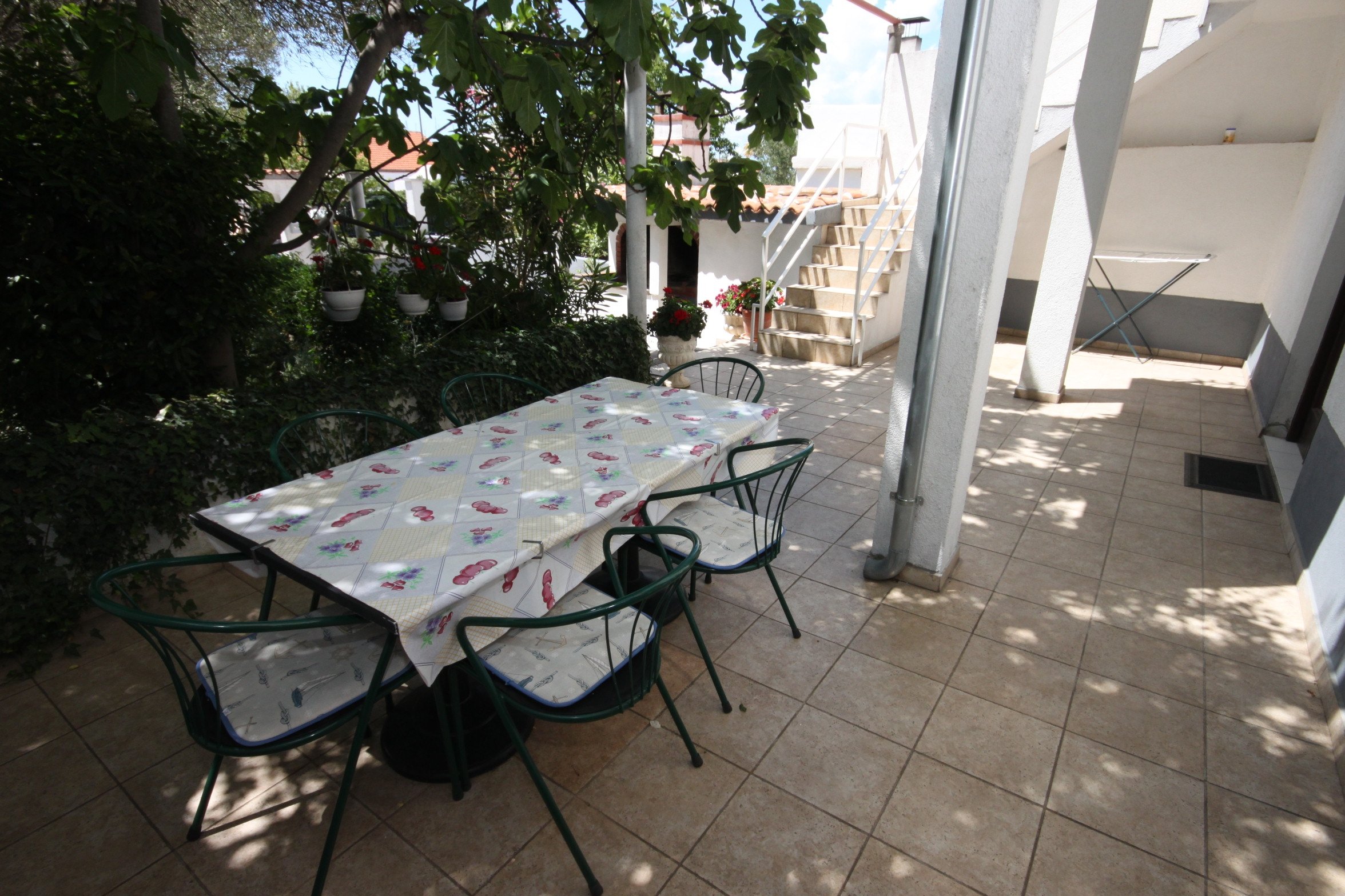 2-Zimmer-Ferienwohnung mit Terrasse Biograd na Moru, Biograd A-858-a