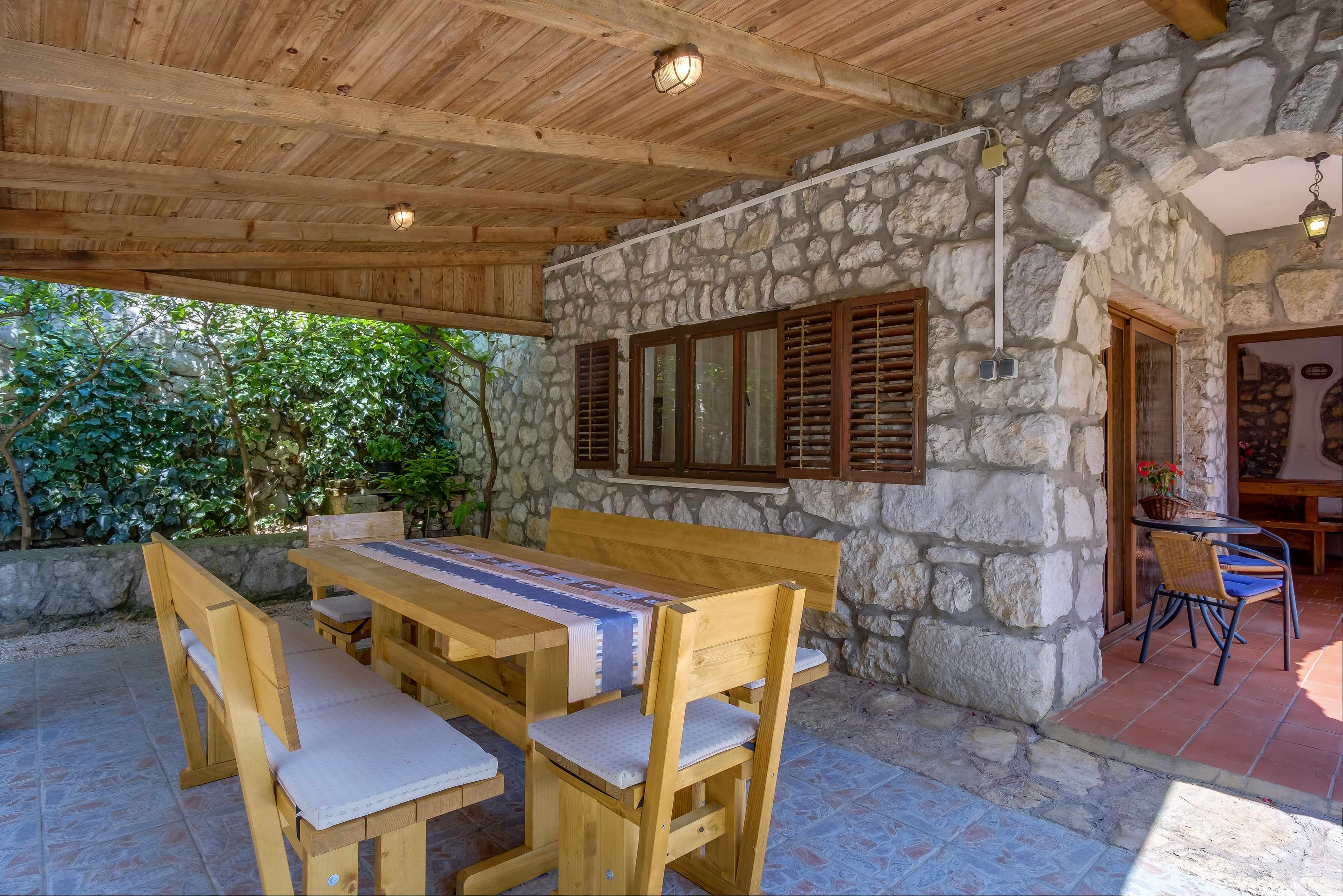 1-Zimmer-Ferienwohnung mit Terrasse Punta kriza, Cres A-867-b
