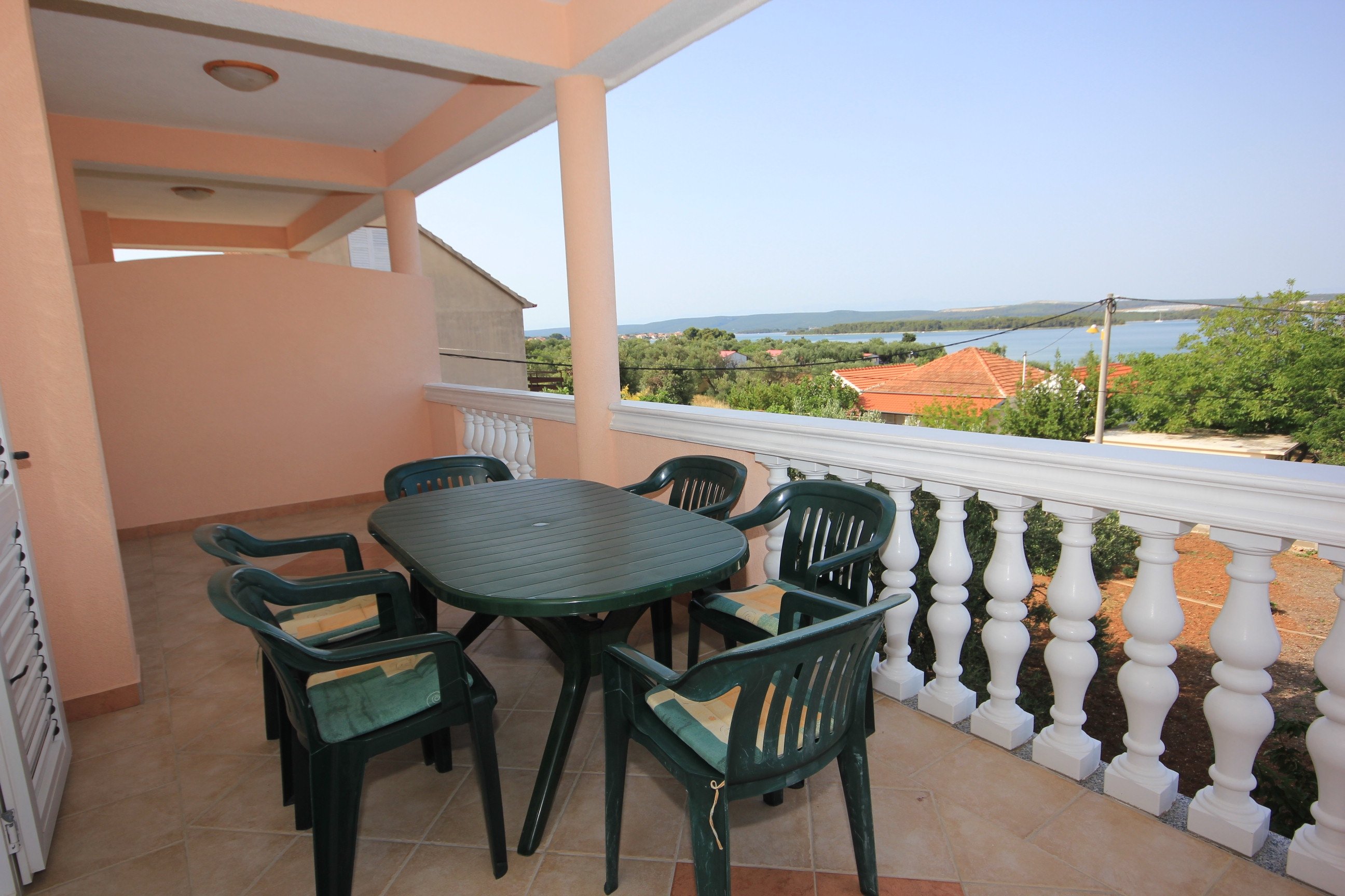 2-Zimmer-Ferienwohnung mit Terrasse und Meerblick Kraj, Pasman A-331-a