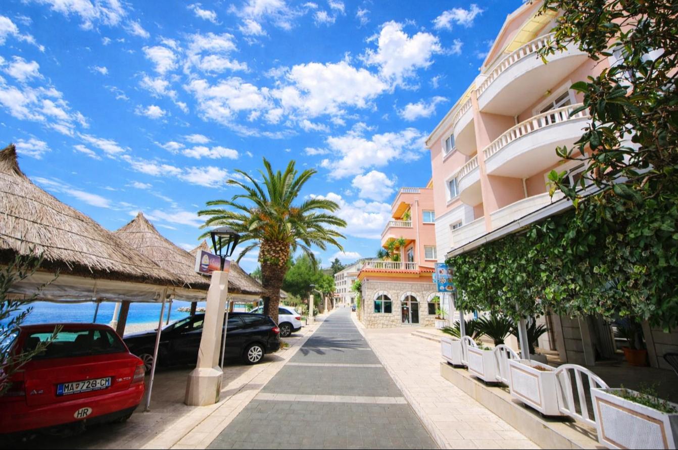 Sonniges Studio in Podgora in Dalmatien Meerblick, 10 m vom Strand