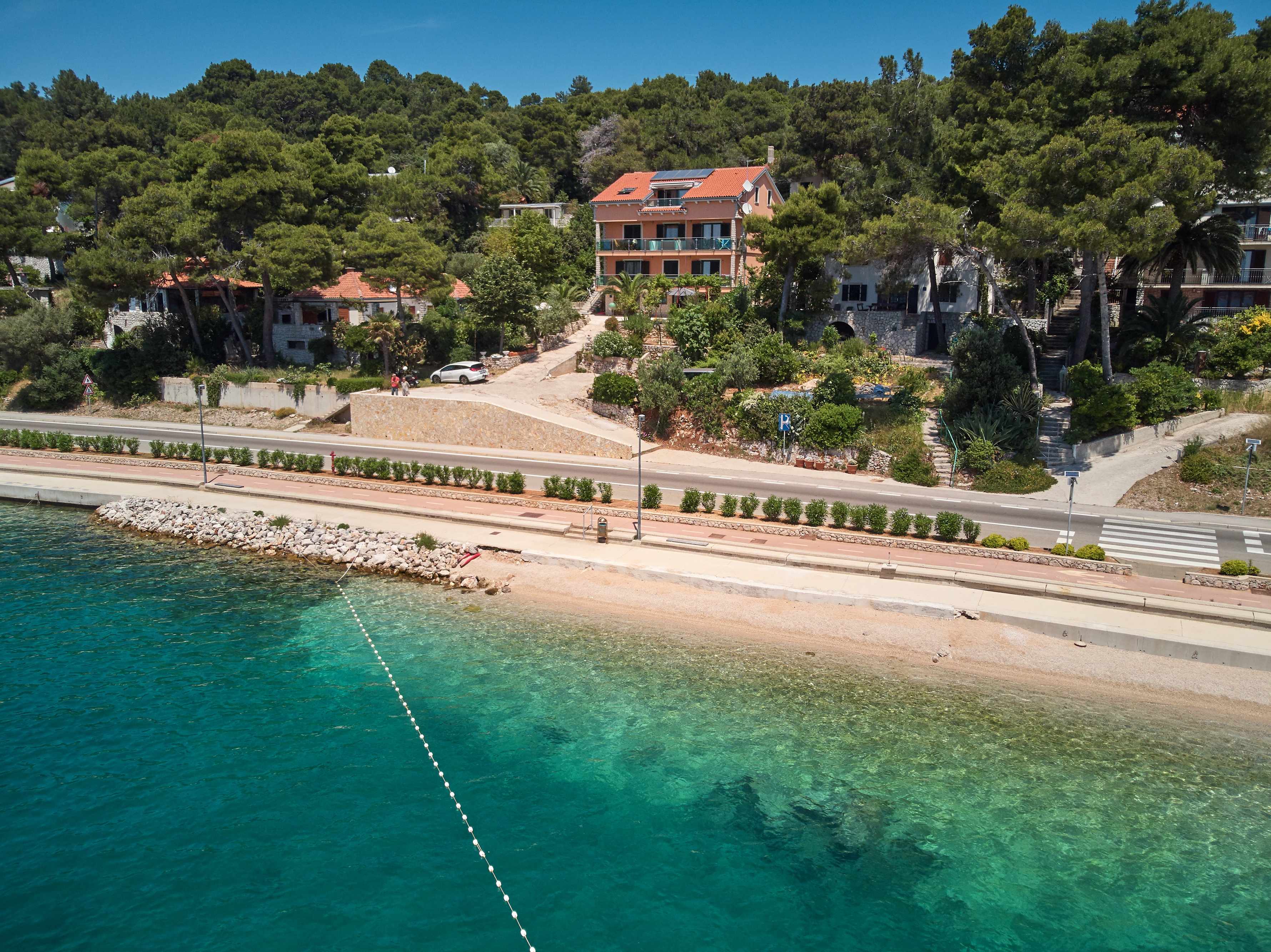 1-Zimmer-Ferienwohnung am Strand Mali Losinj, Losinj A-5391-d