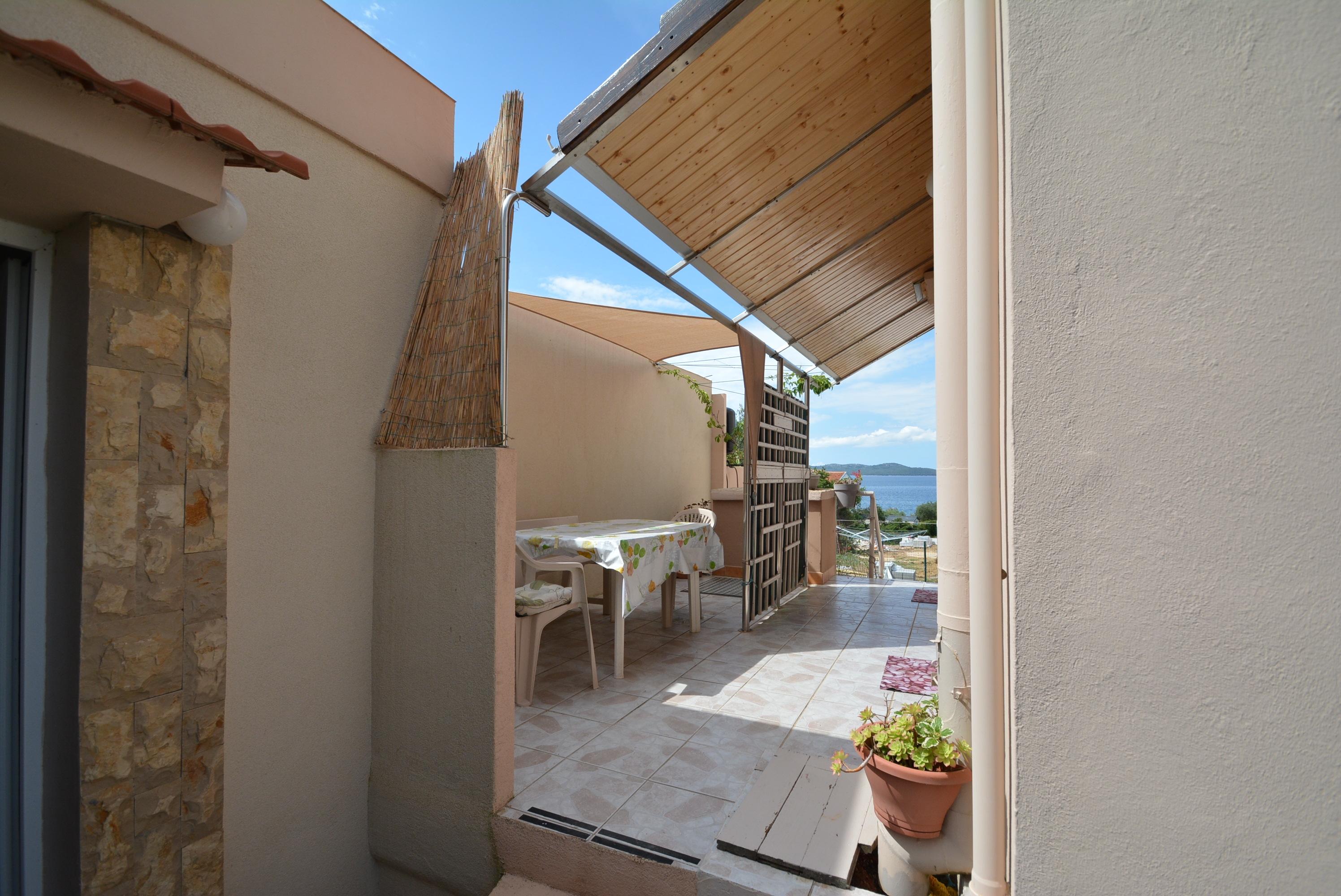 Studio Appartement mit Terrasse und Meerblick Kozino, Zadar AS-5893-a