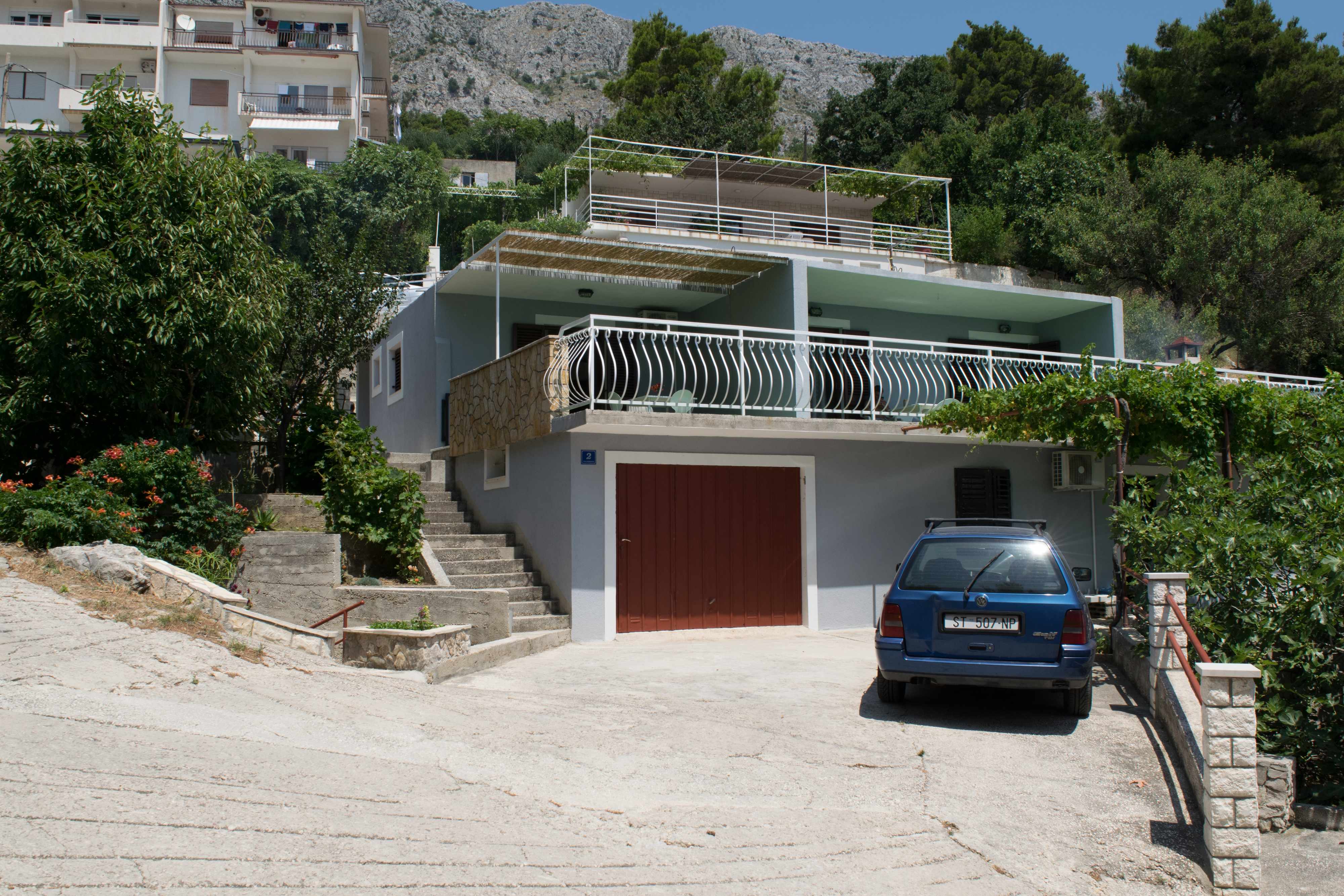 1-Zimmer-Ferienwohnung mit Terrasse und Meerblick Lokva Rogoznica, Omi