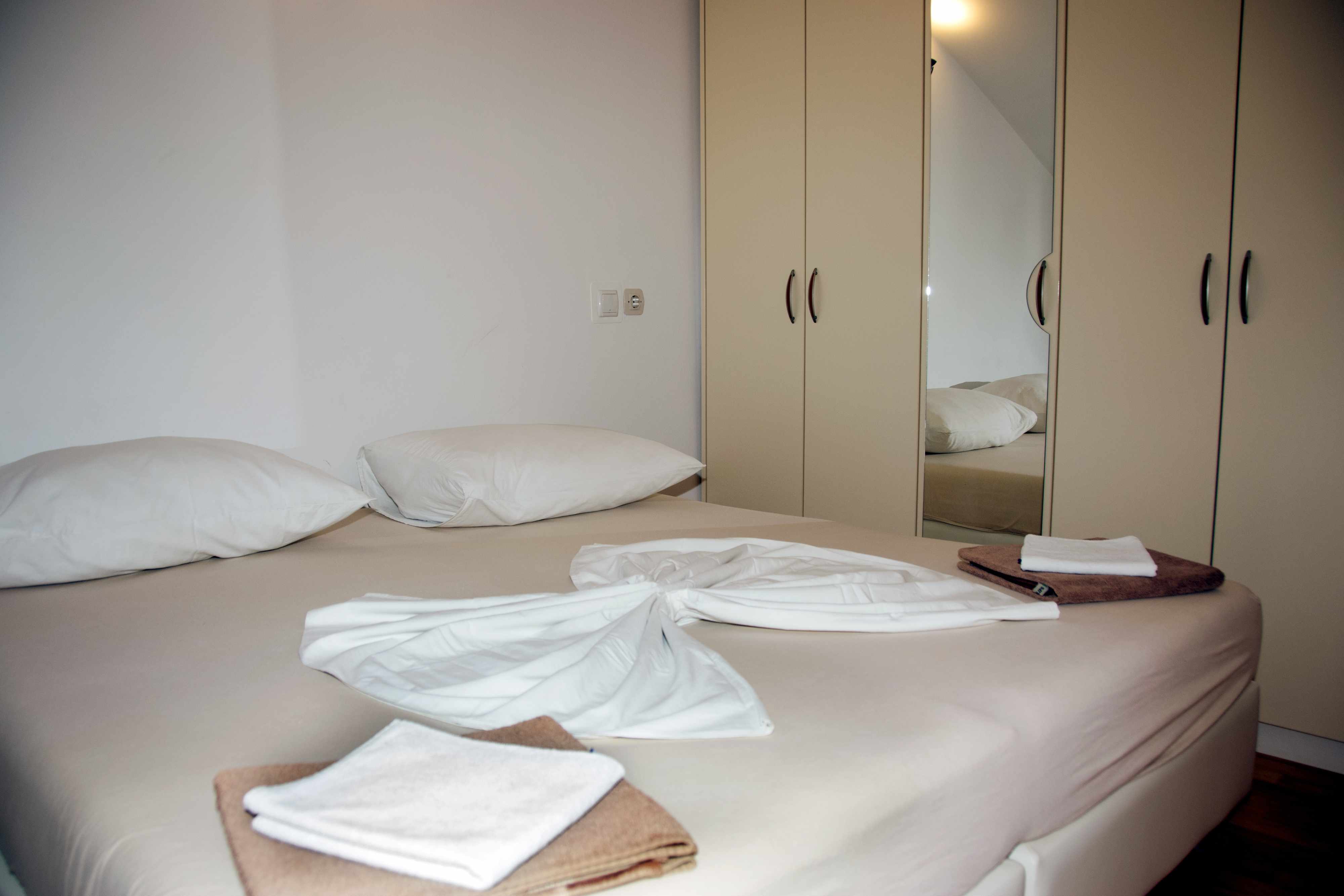 1-Zimmer-Ferienwohnung mit Balkon Sibenik A-4166-d