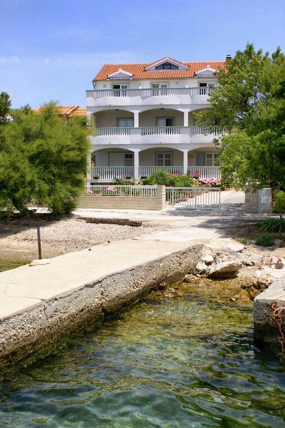1-Zimmer-Ferienwohnung am Strand Brodarica (Sibenik) A-4195-d