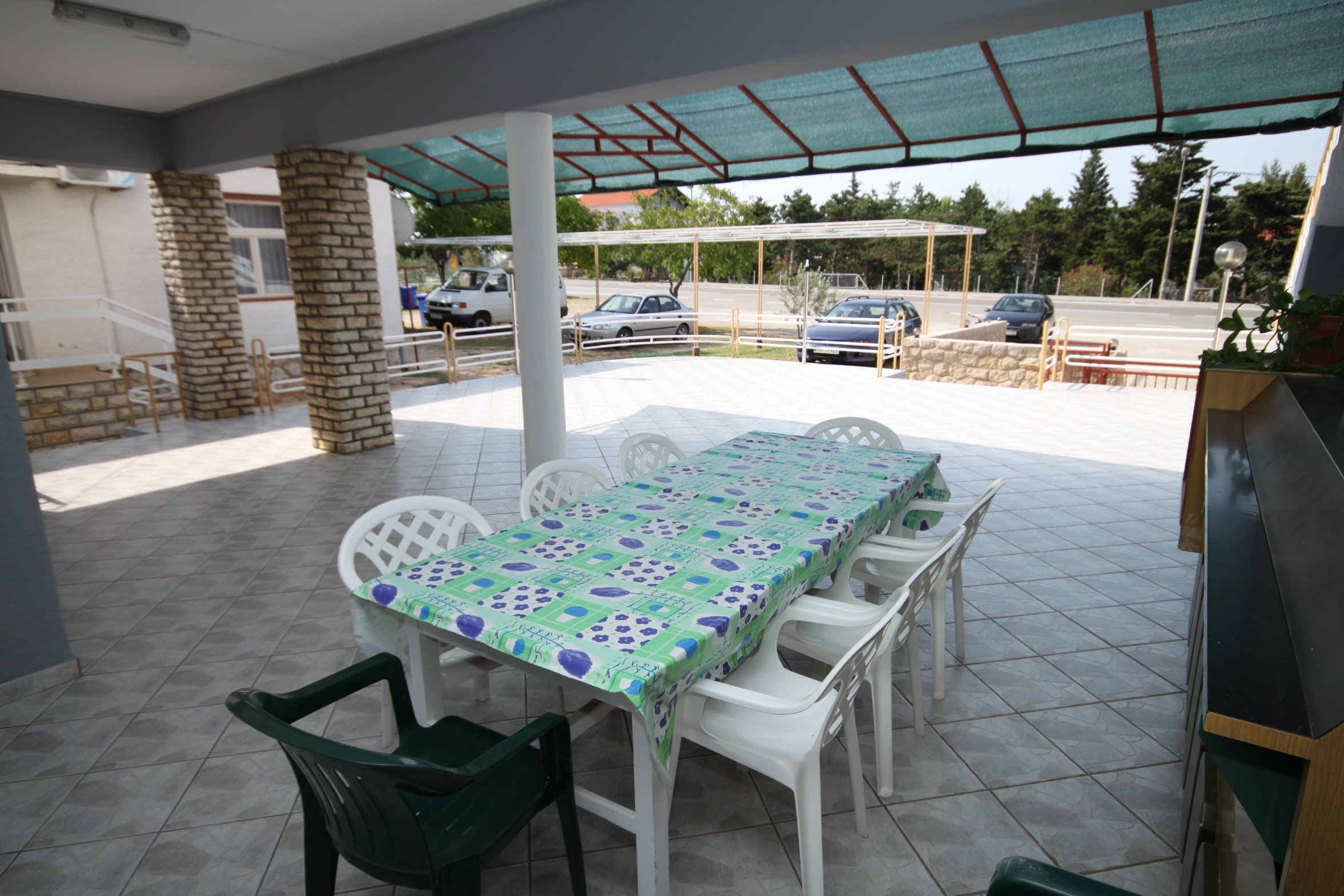 2-Zimmer-Ferienwohnung mit Terrasse Seline, Paklenica A-6628-a