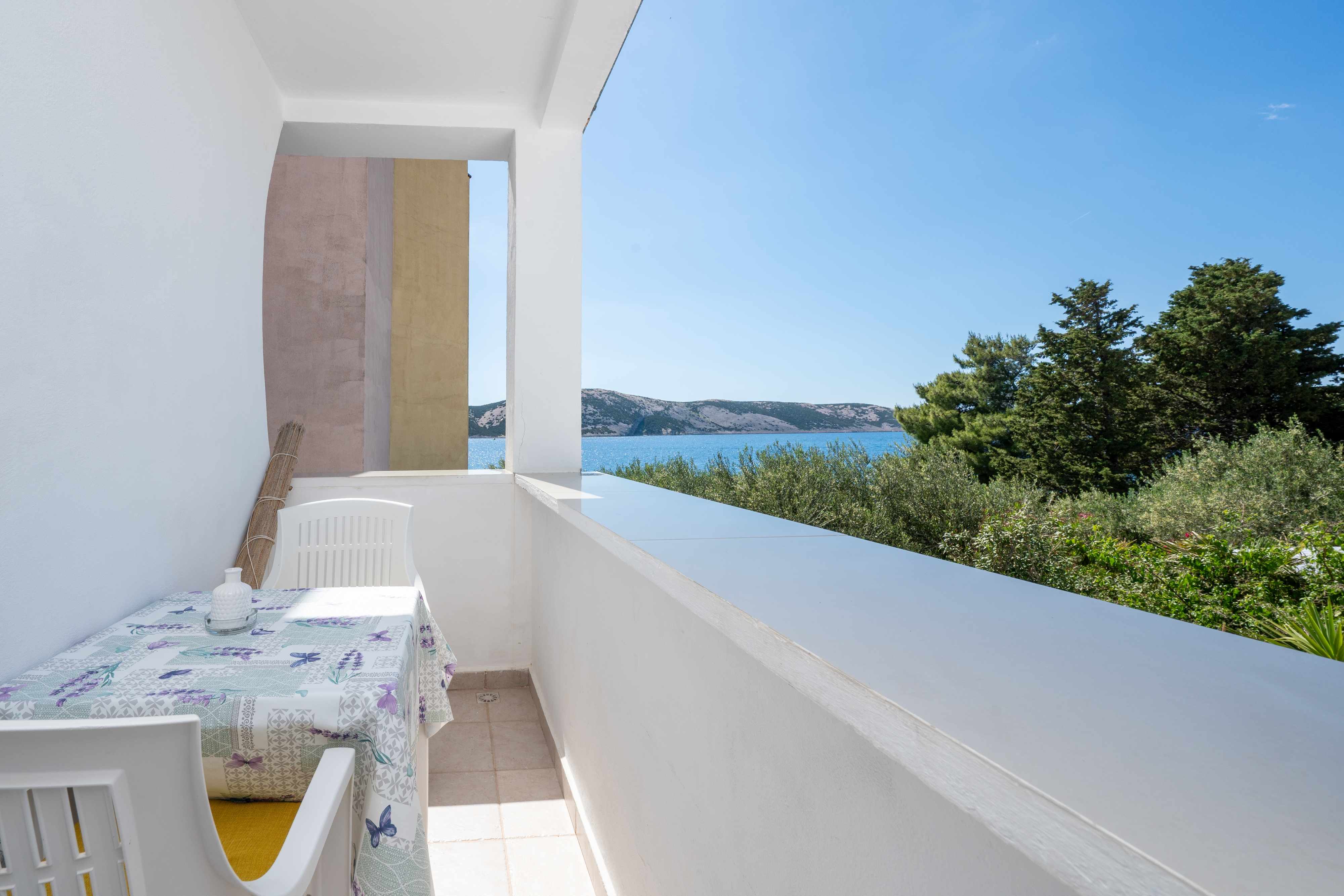 1-Zimmer-Ferienwohnung am Strand Stara Novalja, Pag A-6301-c