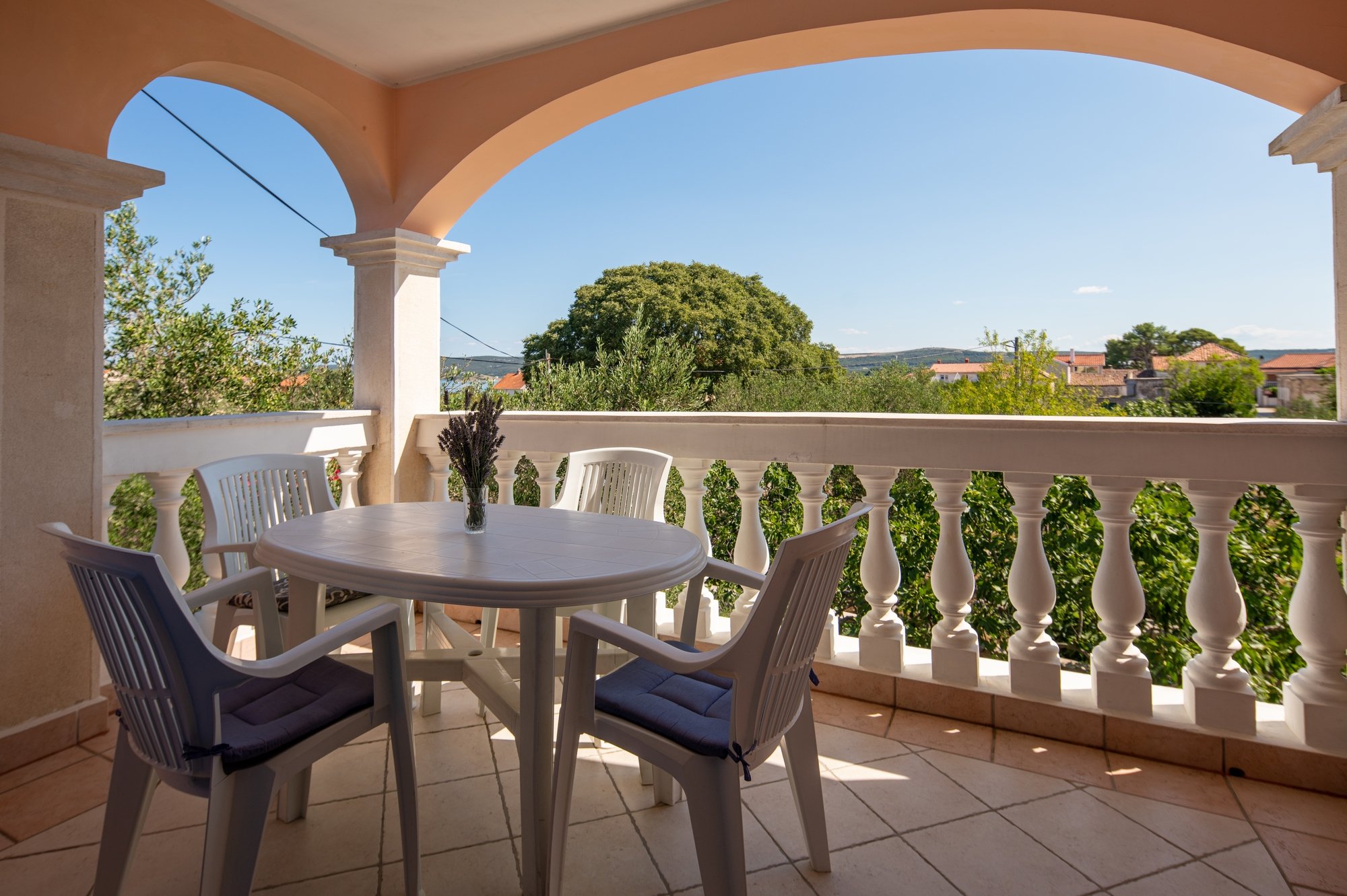 2-Zimmer-Ferienwohnung mit Terrasse Pasman A-8214-b