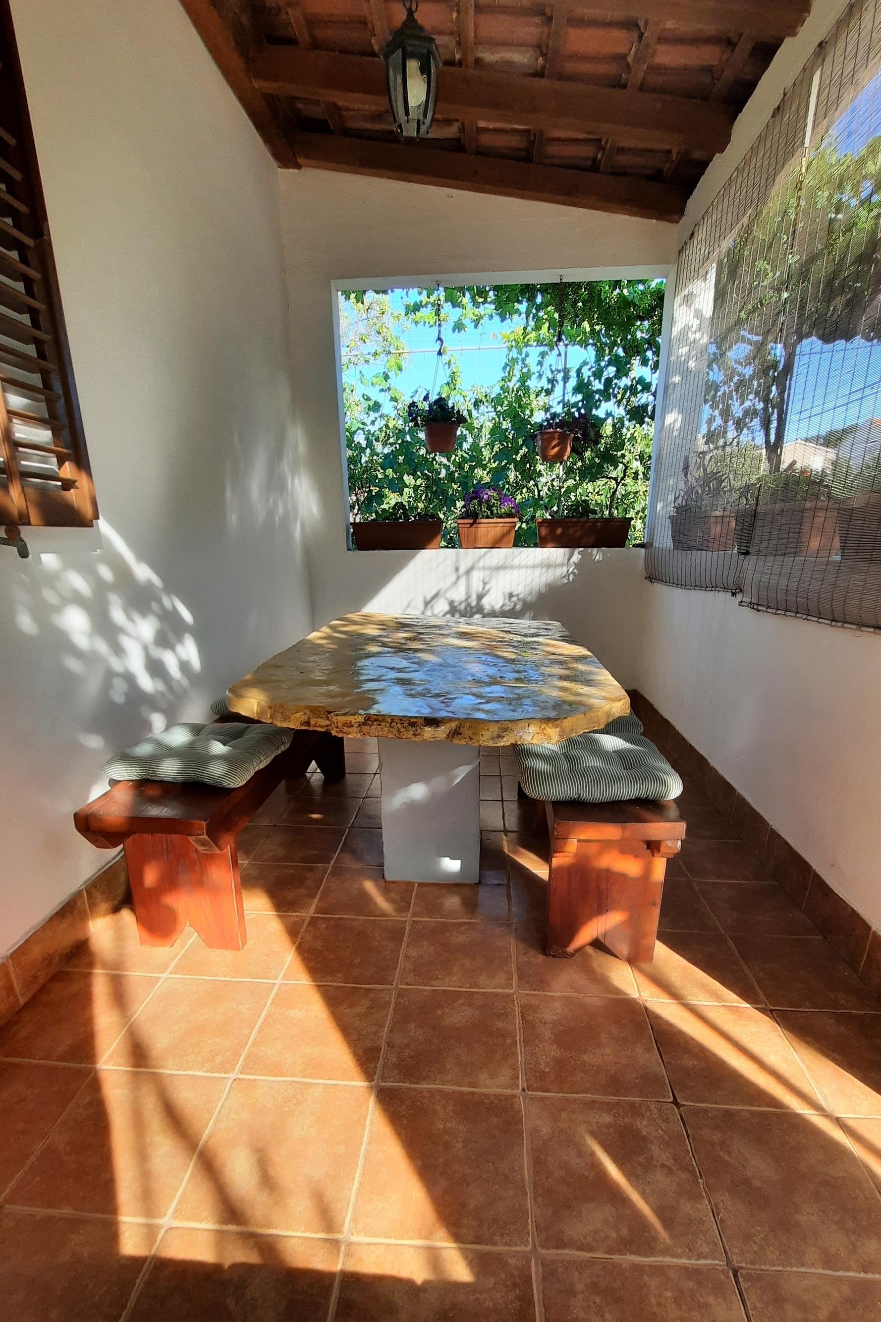 2-Zimmer-Ferienwohnung mit Terrasse Kraj, Pasman A-8372-a