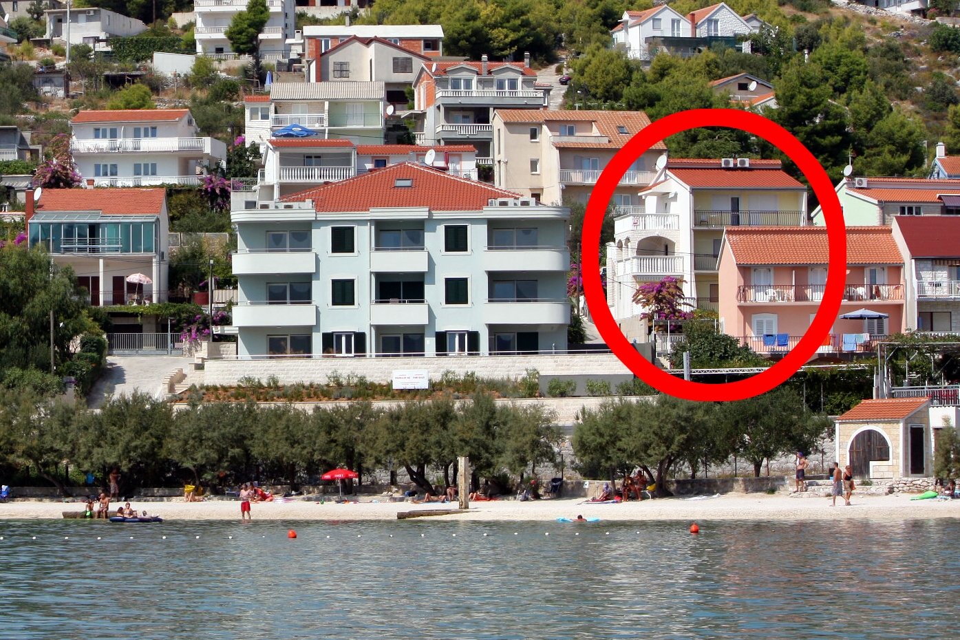1-Zimmer-Ferienwohnung mit Balkon und Meerblick Marina, Trogir A-10003