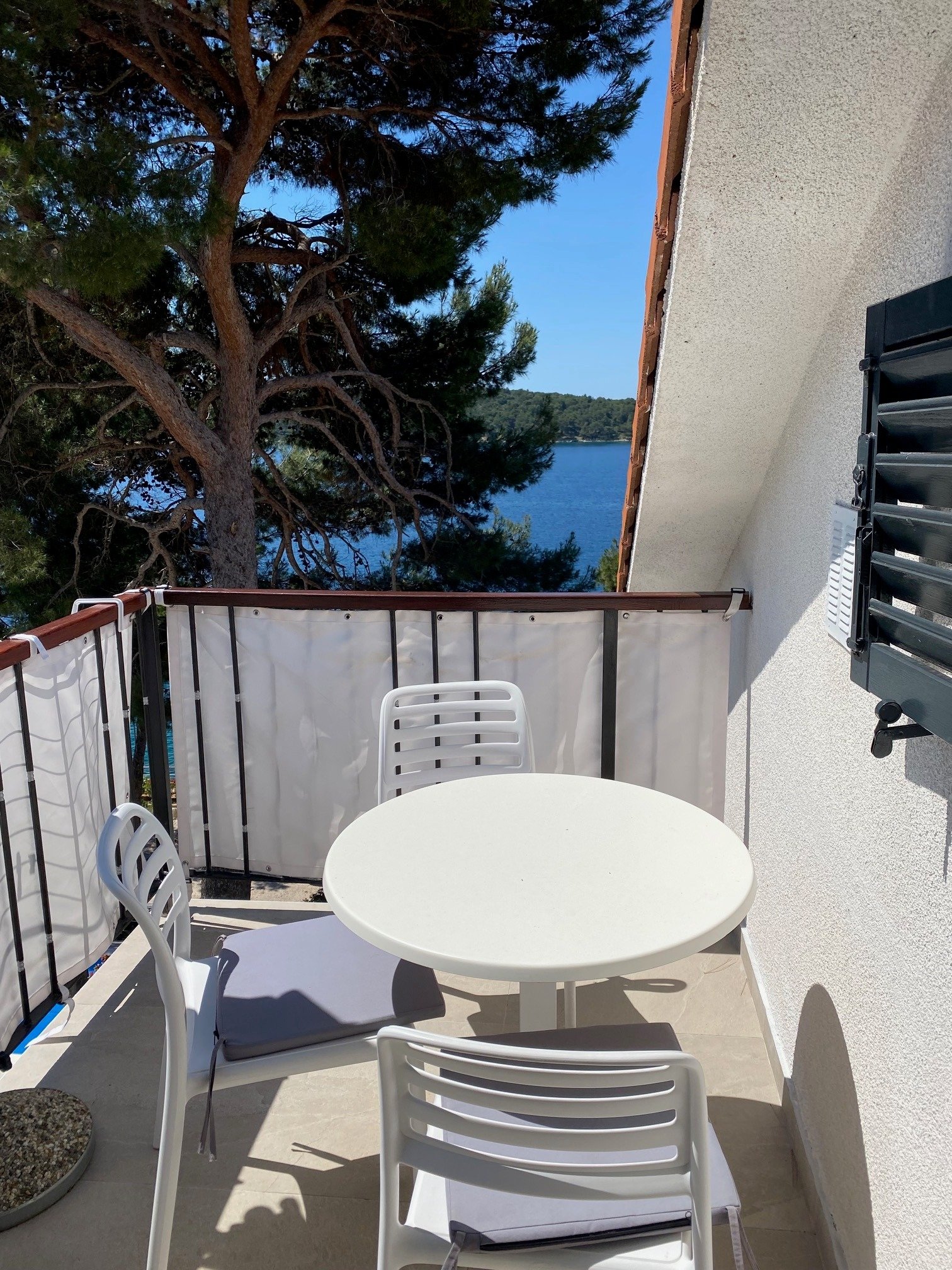 1-Zimmer-Ferienwohnung mit Terrasse und Meerblick Mali Losinj, Losinj